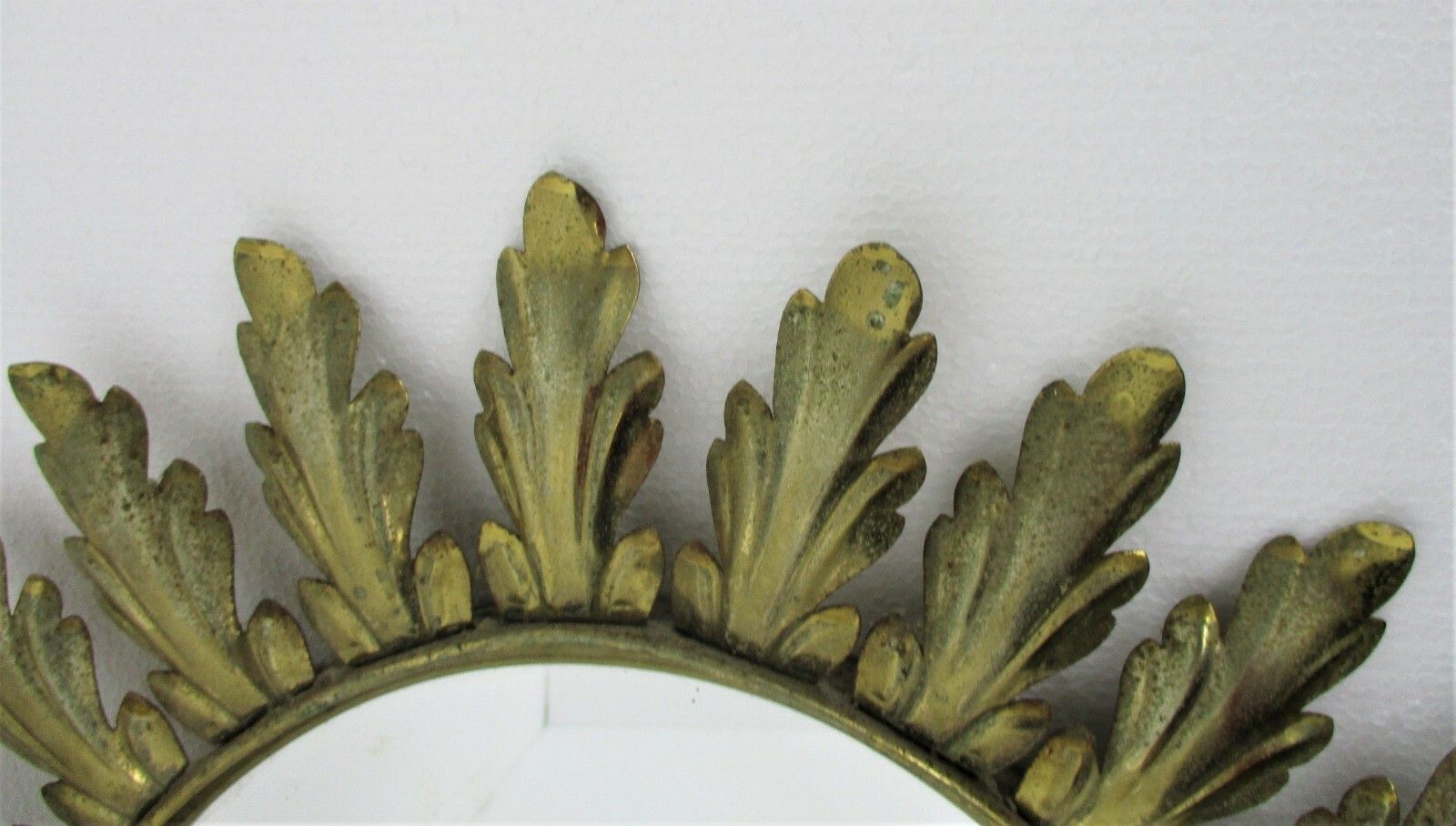 Mid Century Modern Large  Ornate Oval  Wall Hanging Mirror De Knudt Brass Leafs photo for sale