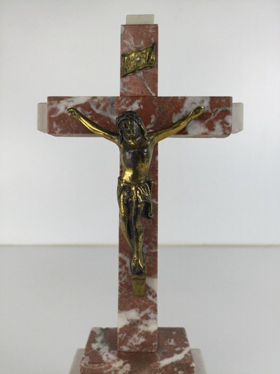 Antique Art Deco Ornate Marble Onyx Jesus Christ Cross Cross Table Standing Cruc photo for sale