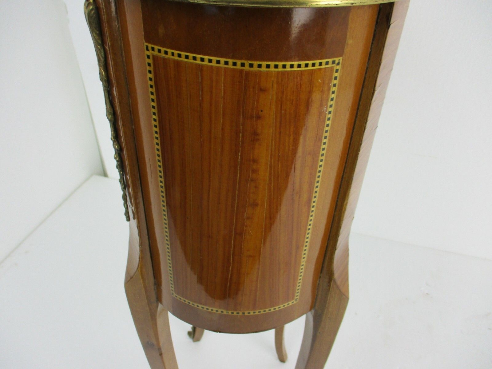 photo furniture Gorgeous Marquetry Inlay Chest Of Drawers Dresser Cabinet Wood Italian Farmhouse