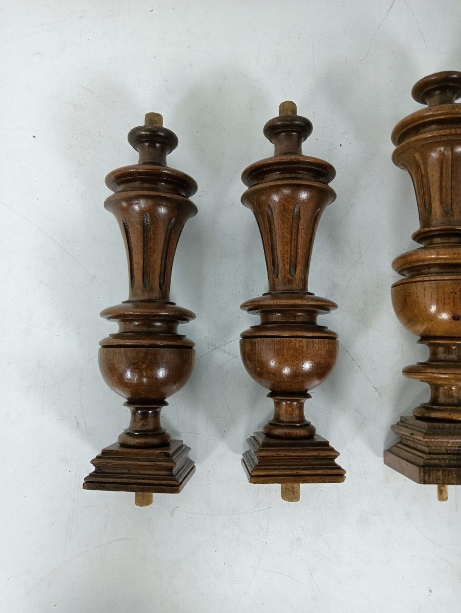 Set Of 4 Reclaimed Carved Wood Large Spindles Balusters Trim Posts Pillar Salvag photo for sale