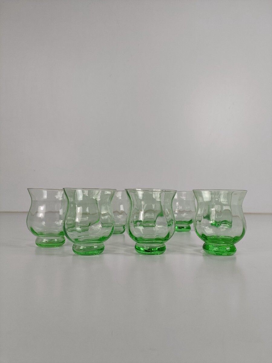 Set Of 9 Antique Green Glass Art Deco Drinking Tumbler Glasses photo Home Decor