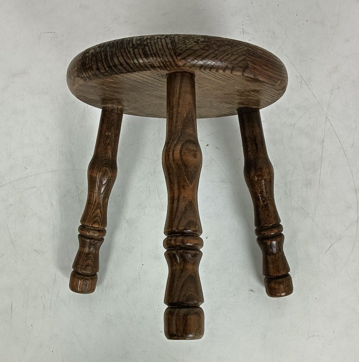 Small Vintage Carved Wooden Milking Farmers Stool Side Table Plant Stand Barn St photo Furniture