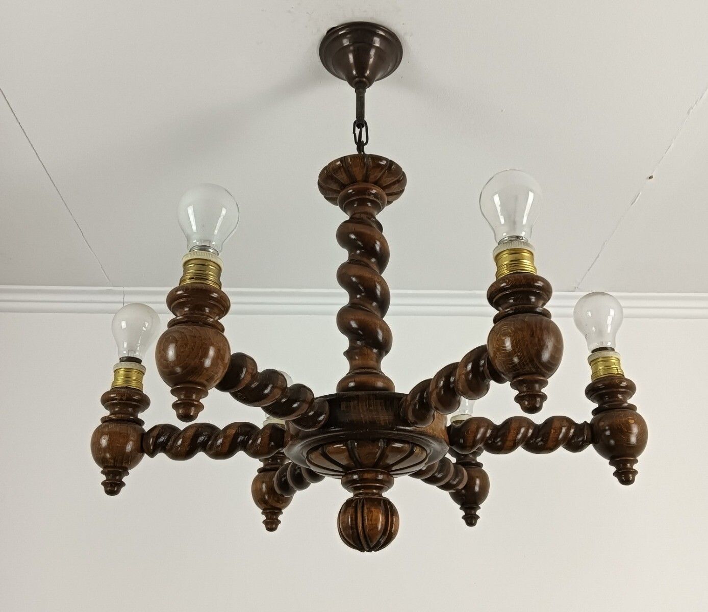 Lighting Barley Twist Twisted Wooden Wood Chandelier Gorgeously Carved 6 Lights Arm Farmh photo