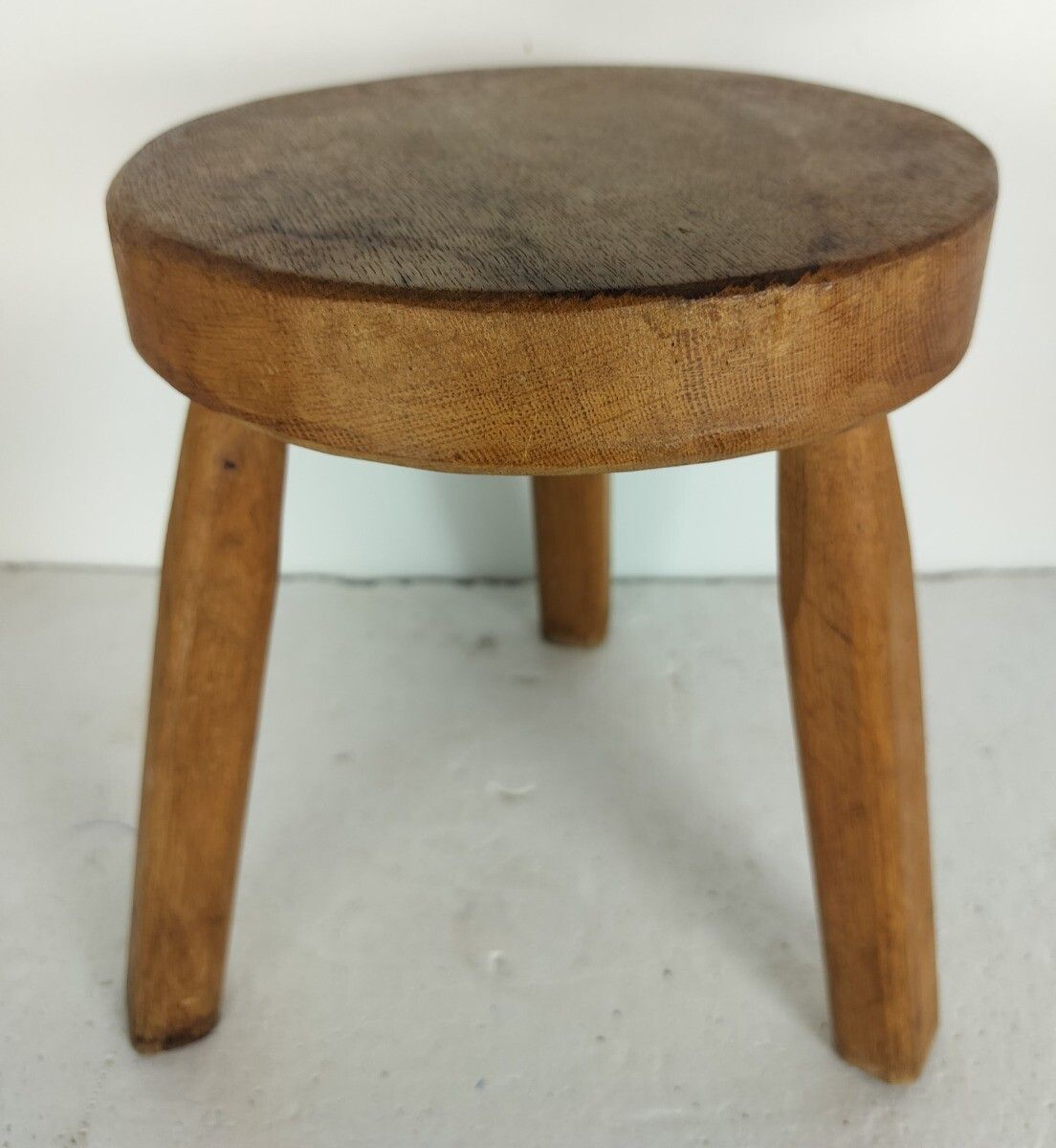 Milking Stool Pedestal Plant Stand Side Table Farmhouse Barn Farmhouse Style Vin photo furniture