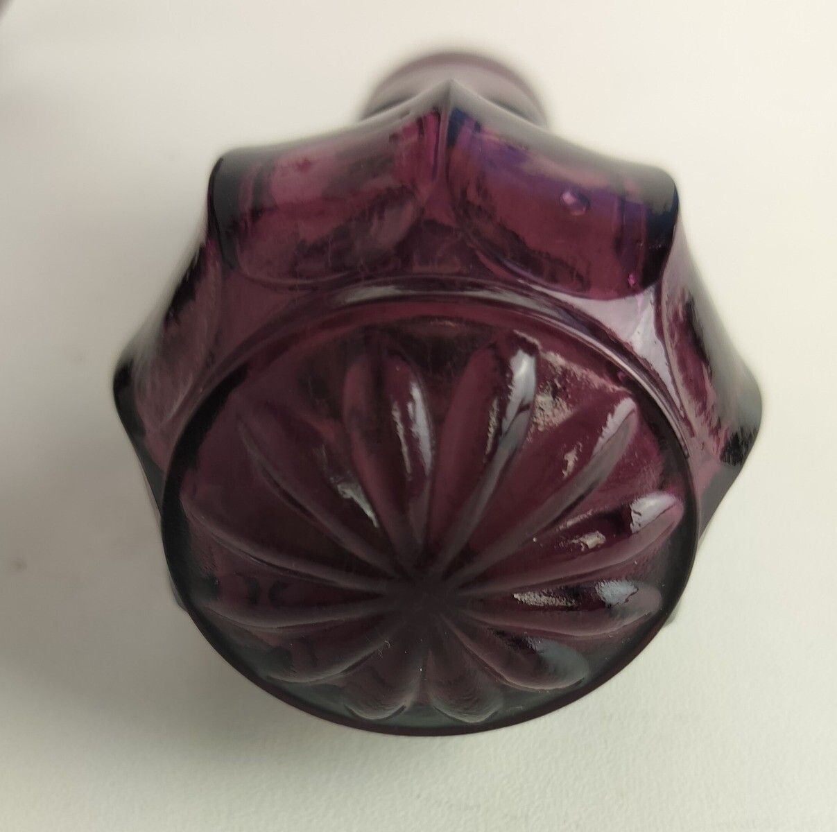 Stunning Amethyst Purple Lidded Bottle Vintage Decorative Art Glass photo Home Decor