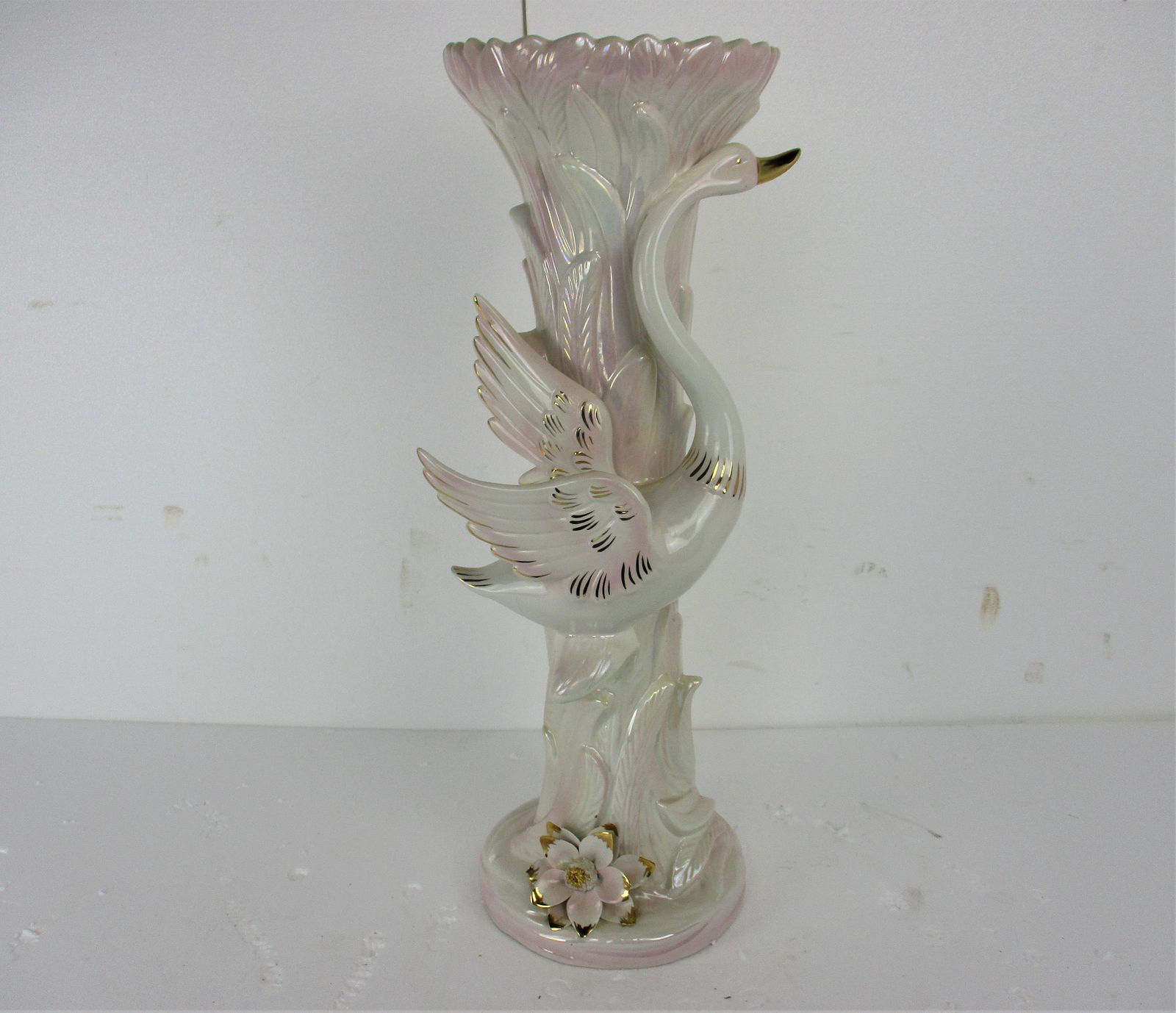 Italian Bassano Pedestal With Planter And  Flowers Italy Marked Lovely Porcelain photo furniture