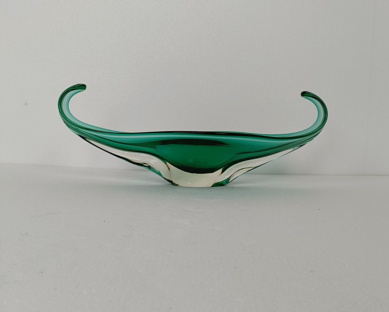 Italian Large Green Bowl Dish Centerpiece Murano Seguso Art Glass Stunning Wow photo furniture