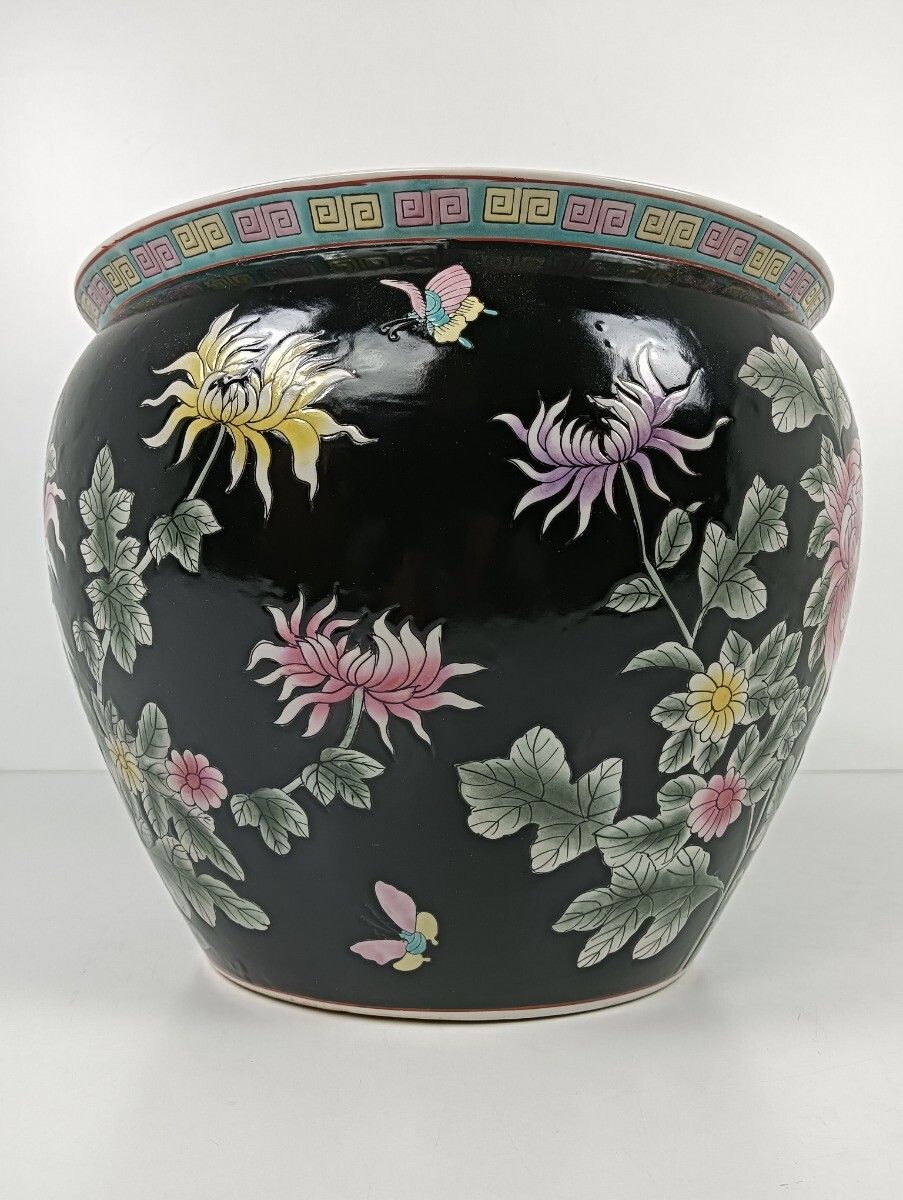 Chinese Porcelain Enamel Famille Rose Koi Fish Bowl Planter Vase Cachepot Flower photo for sale