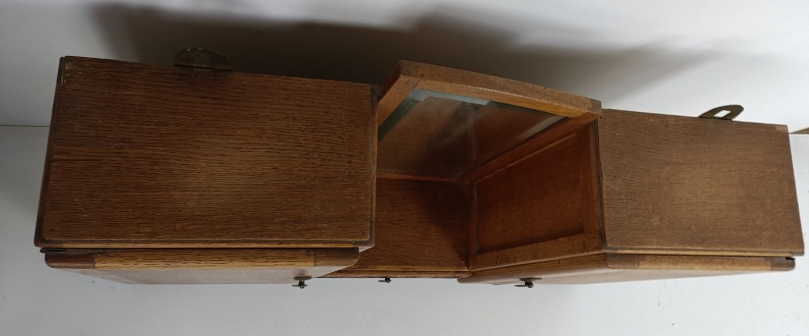 Double Antique Medicine Apothecary Kitchen Bathroom Cabinet Beveled Glass Art De photo furniture