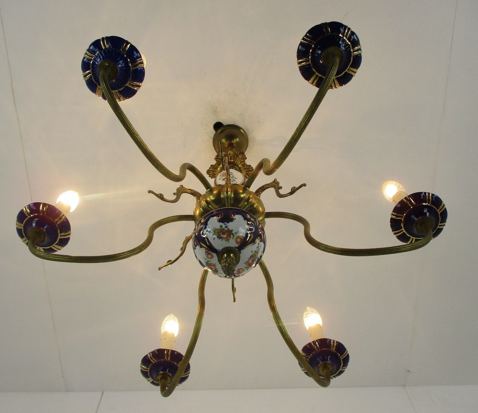 photo furniture Chandelier 6 Arms Lights Ceramic Porcelain Ceramic Brass Italian Blue Gold Fish