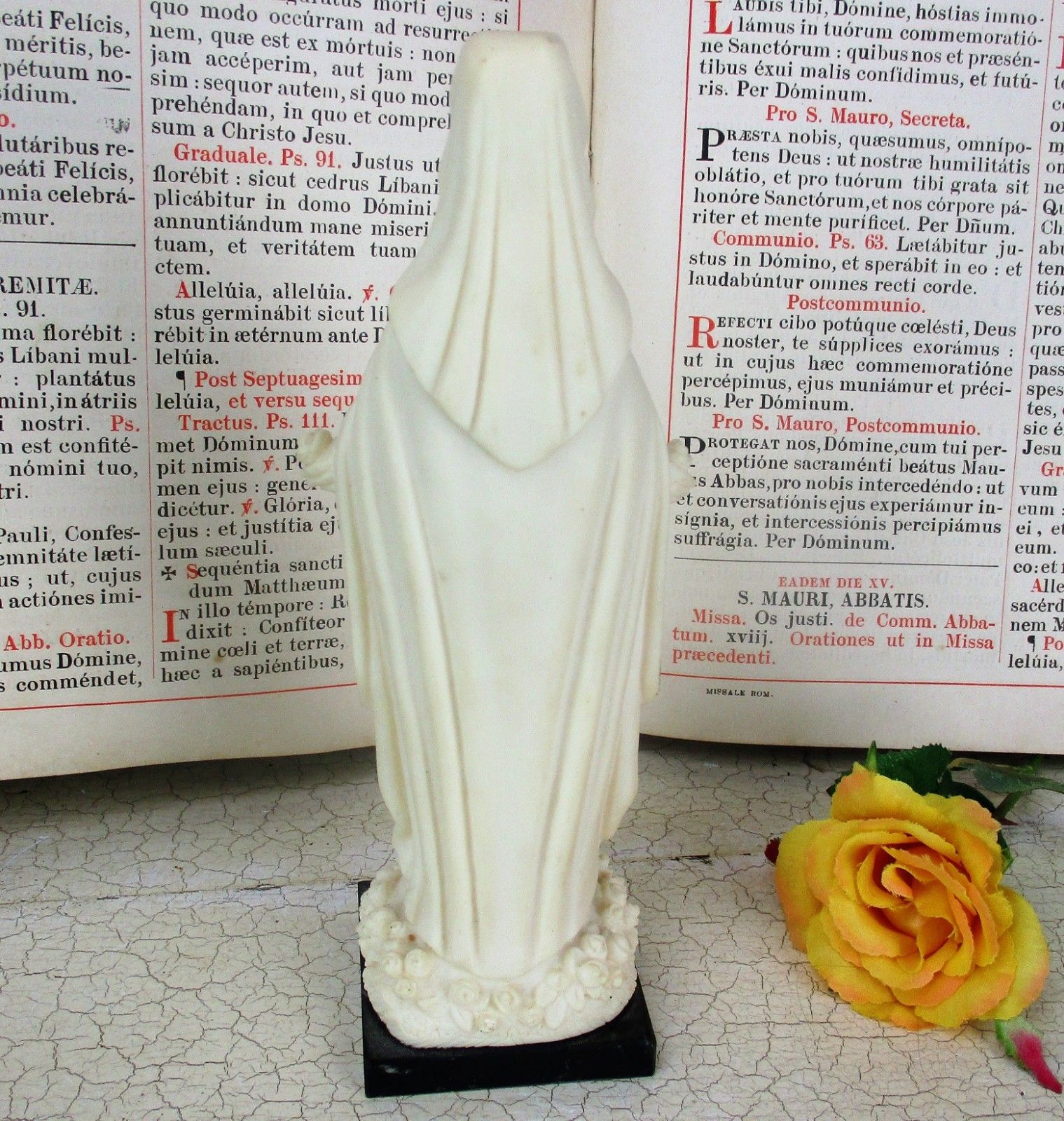 Statue Virgin Mary Our Lady Madonna Delle Rose Resin Marble Base Faro  Collector photo 92.0