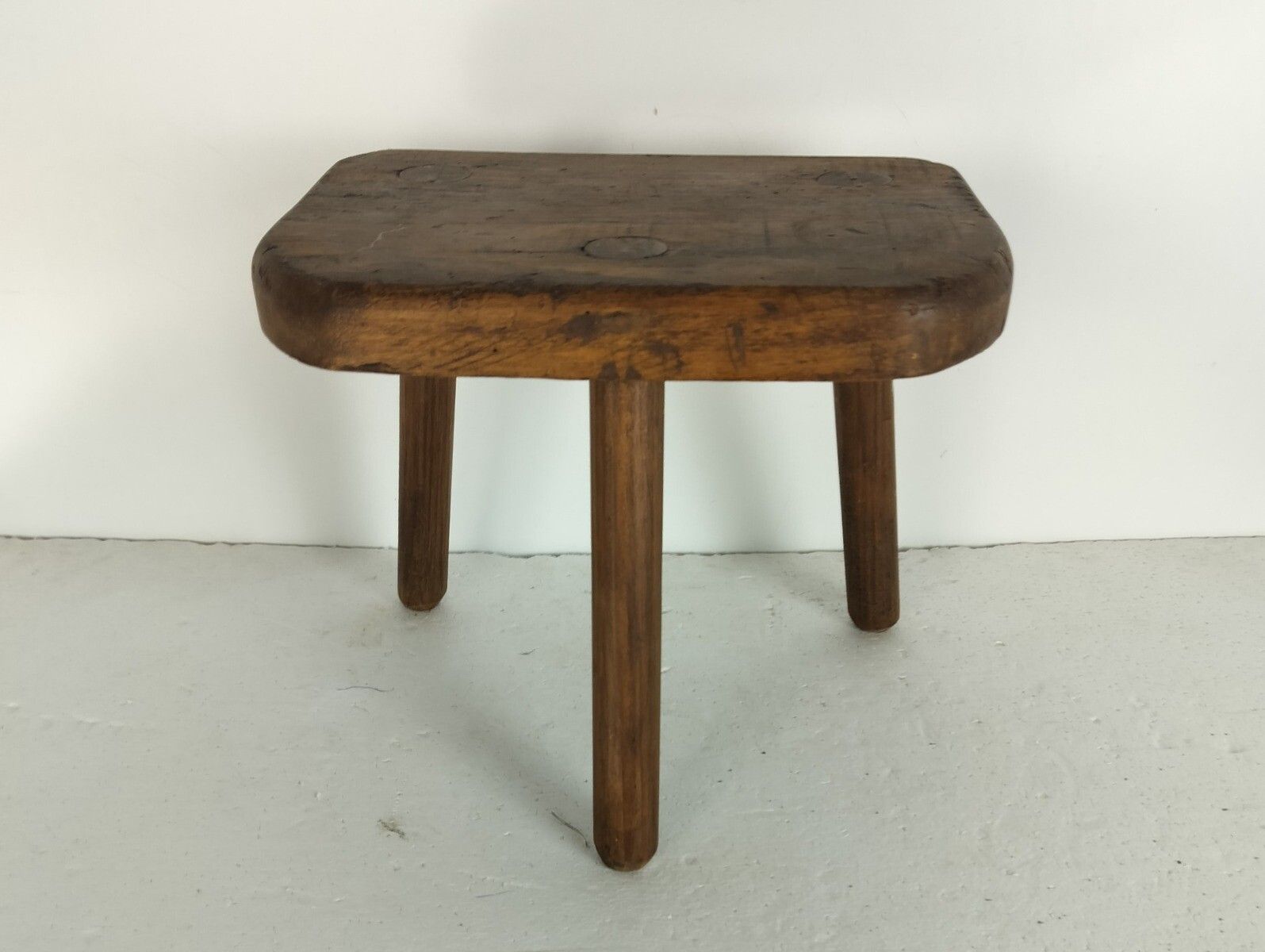 Vintage Milking Stool Pedestal Plant Stand Side Table Farmhouse Barn Style Tripo photo for sale