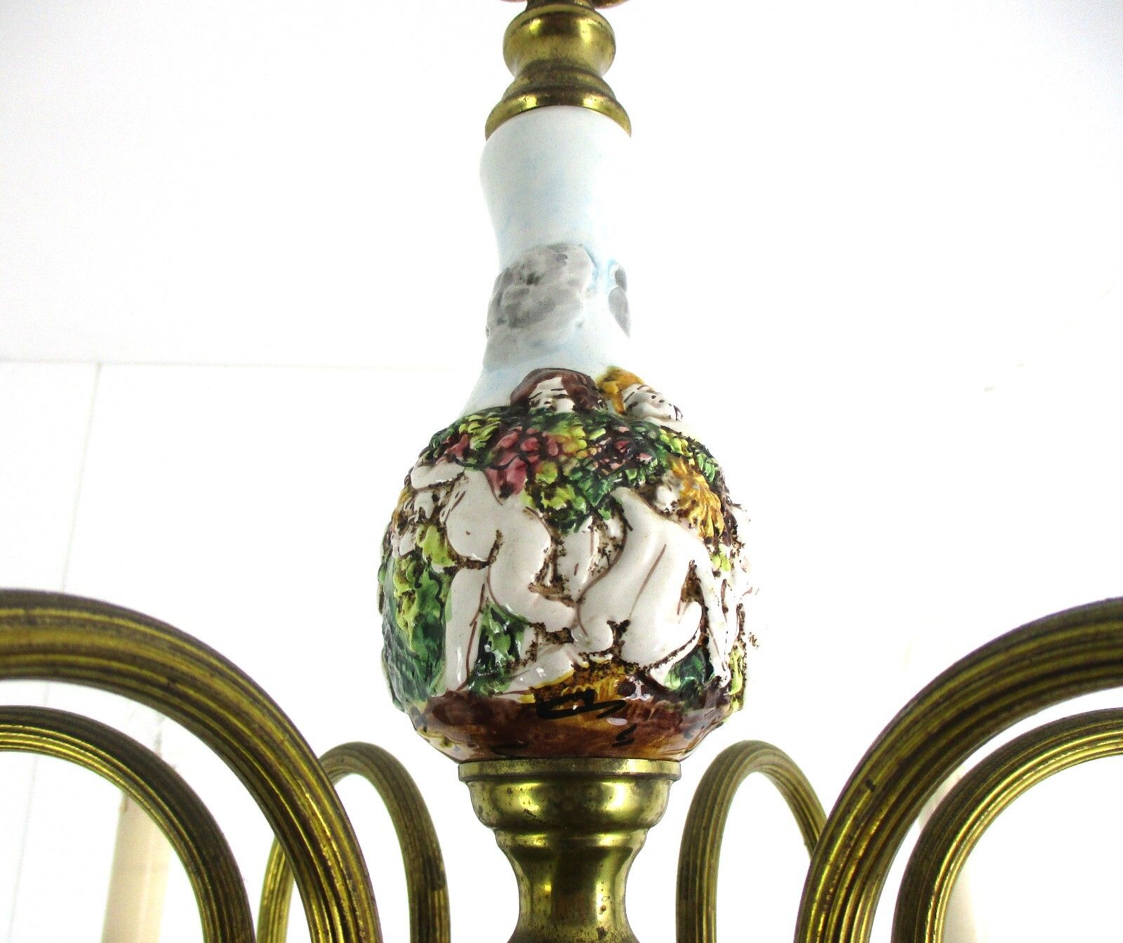 Capodimonte Style Chandelier 6 Arm Italian Porcelain Gorgeous Putti Figurines photo vinterior