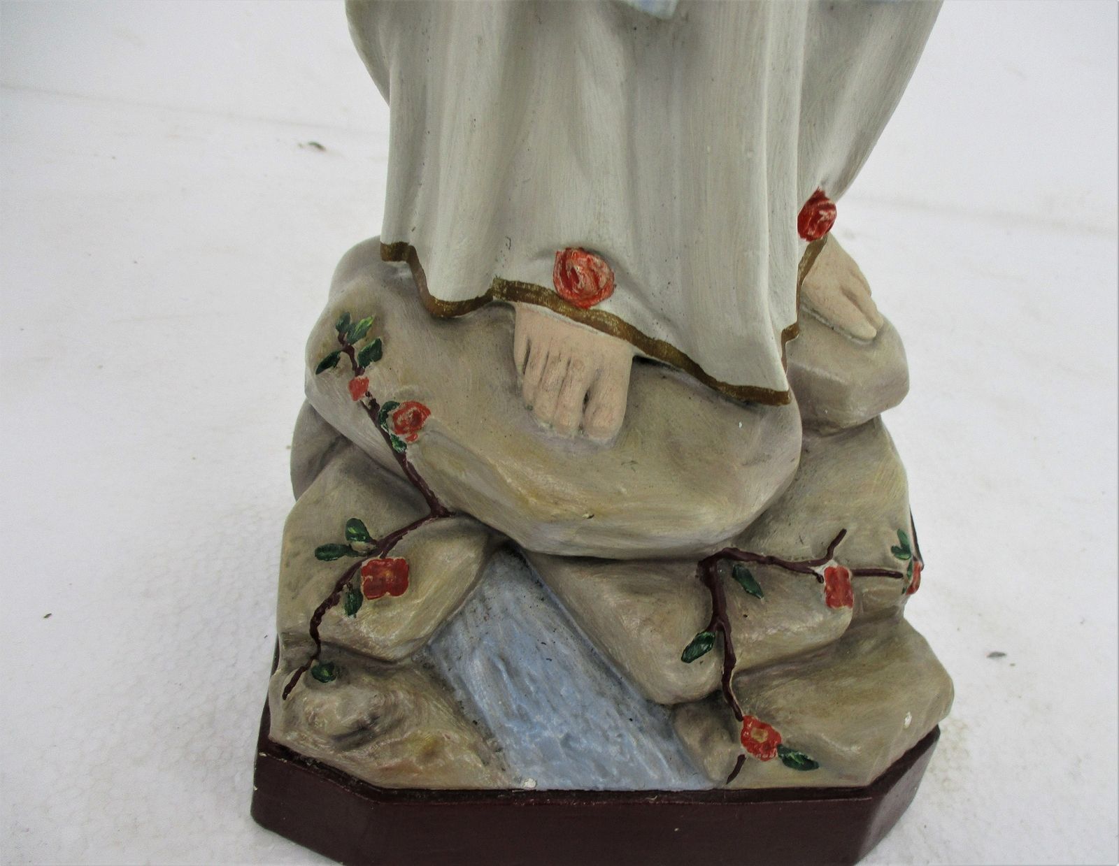 Large Statue Virgin Mary Madonna Plaster Folded Hands Chapel Gorgeous Face 24.4& photo Art