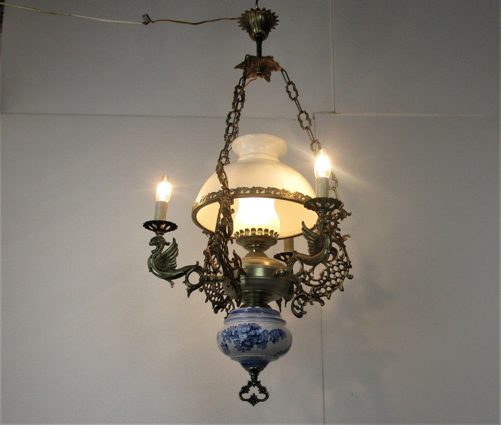 Gothic Dragons Delft Blue White Porcelain Chandelier Lampe Belge 4 Lights Wow photo furniture
