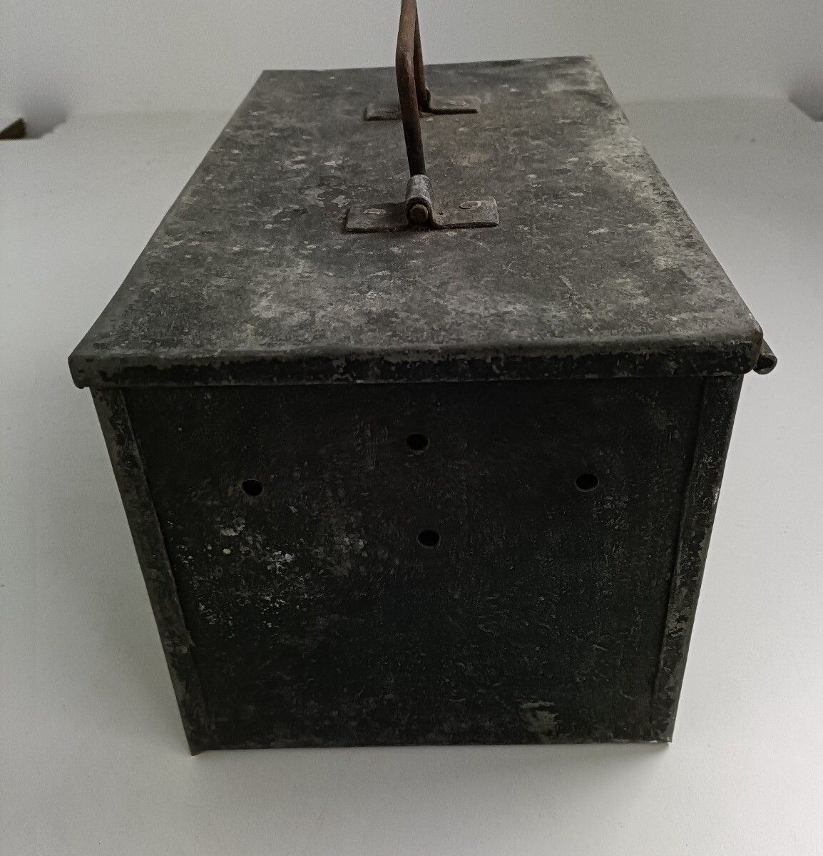 photo furniture Merchant Cash Chest Money Box Old Hand Crafted Iron Antique Primitive  1800s