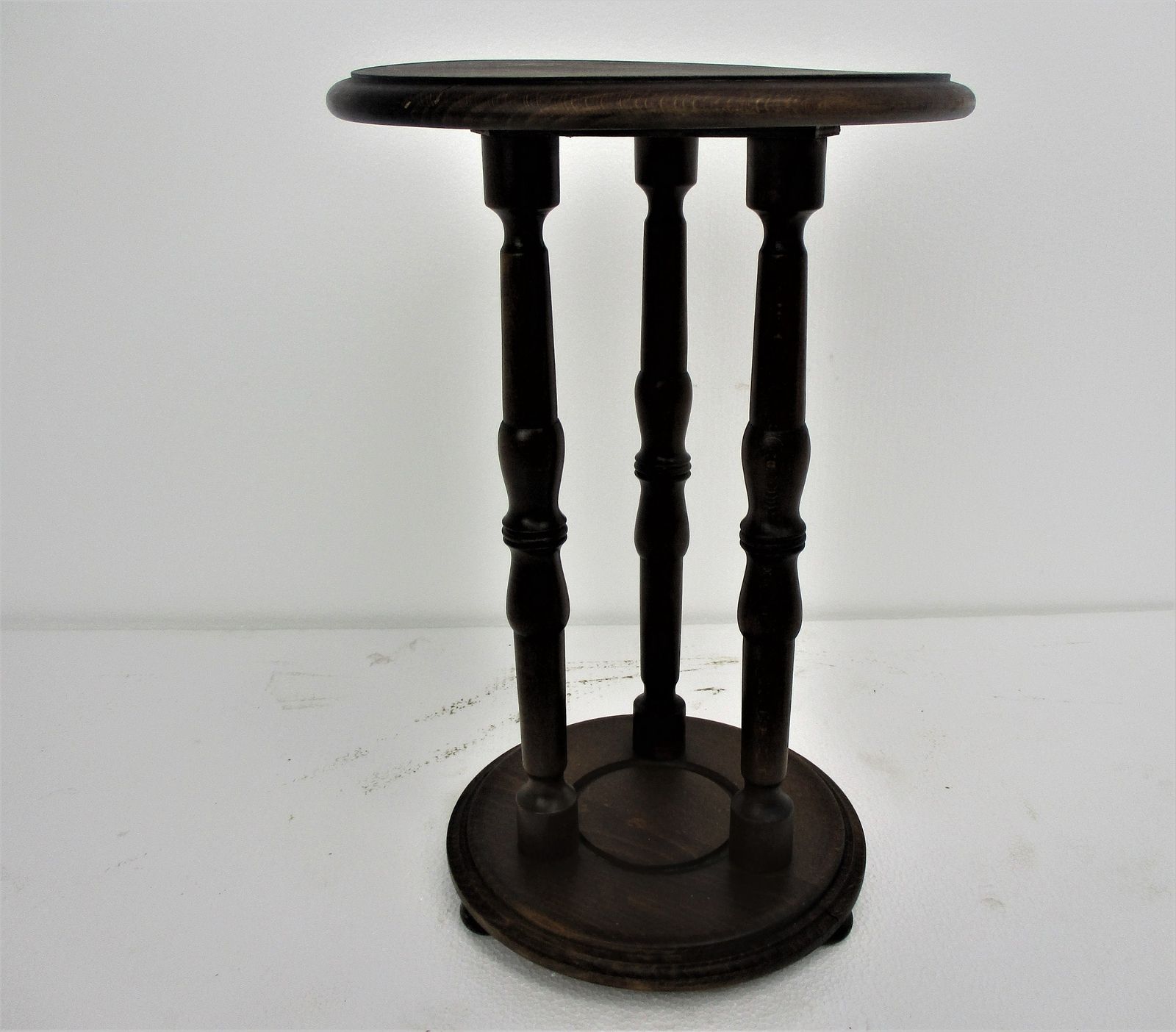 Hand Carved Wood Magnificent Pedestal Display Side Table Plant Stand Barn Countr photo for sale