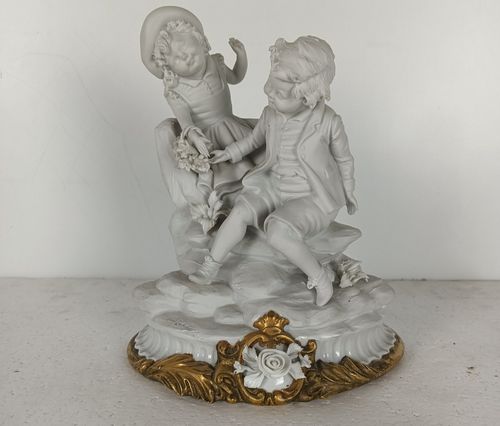 Vintage Figurine Porcelain Vier Tosca Signed Marked Capodimonte Boy And Girl Lov photo for sale