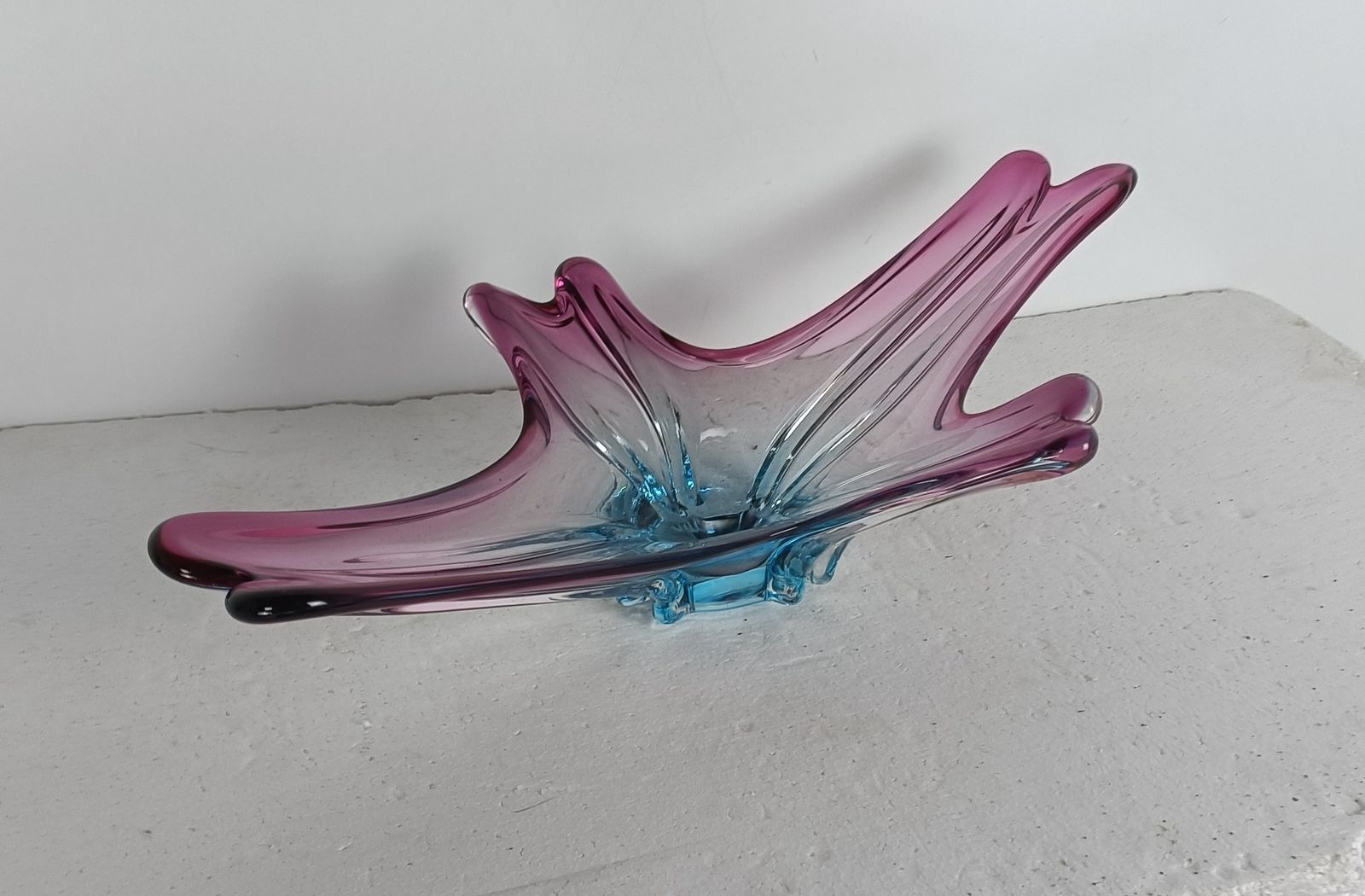 Gorgeous Bowl Dish Centerpiece Cranberry Azzuro Blue Art Glass Murano Italy Vint photo for sale