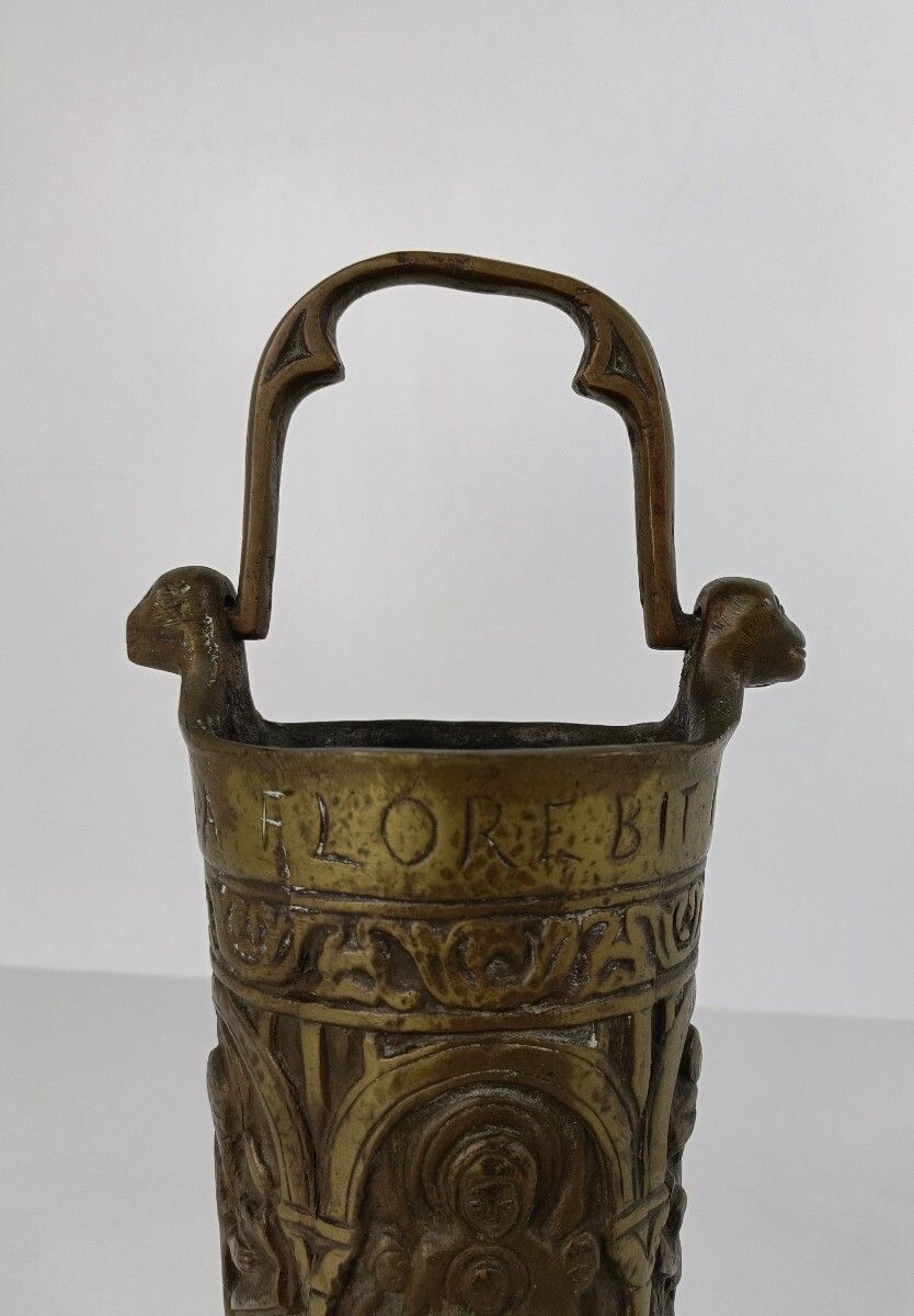 Ornate Antique Bronze Situla Holy Water Bucket Catholic Priest Church Htf Collec photo vintage