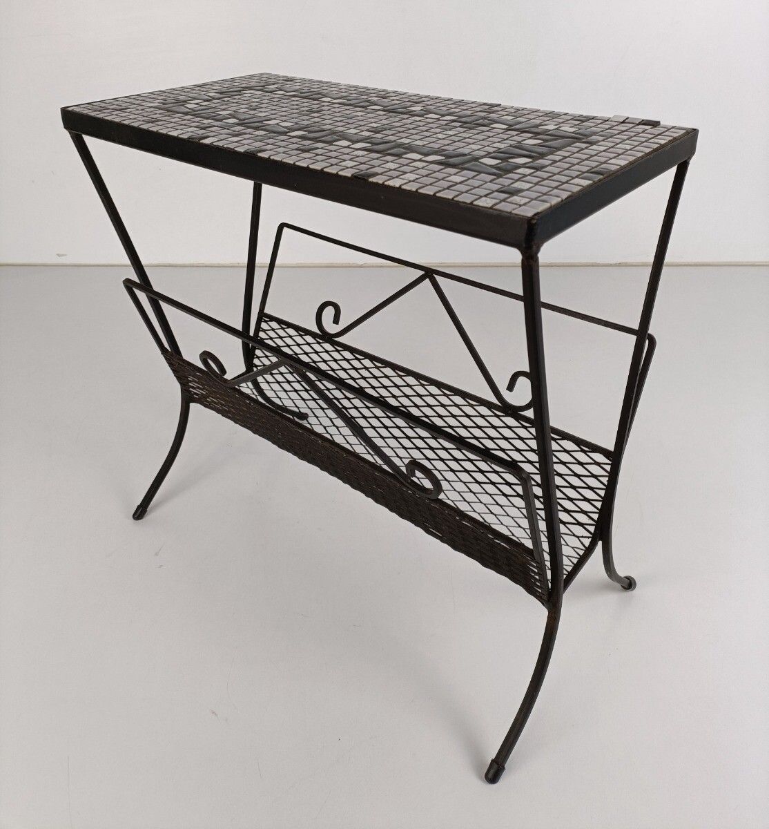 Vintage Mid Century Modern Magazine Rack Newspaper Basket Side Table Mosaic Tile photo vinterior