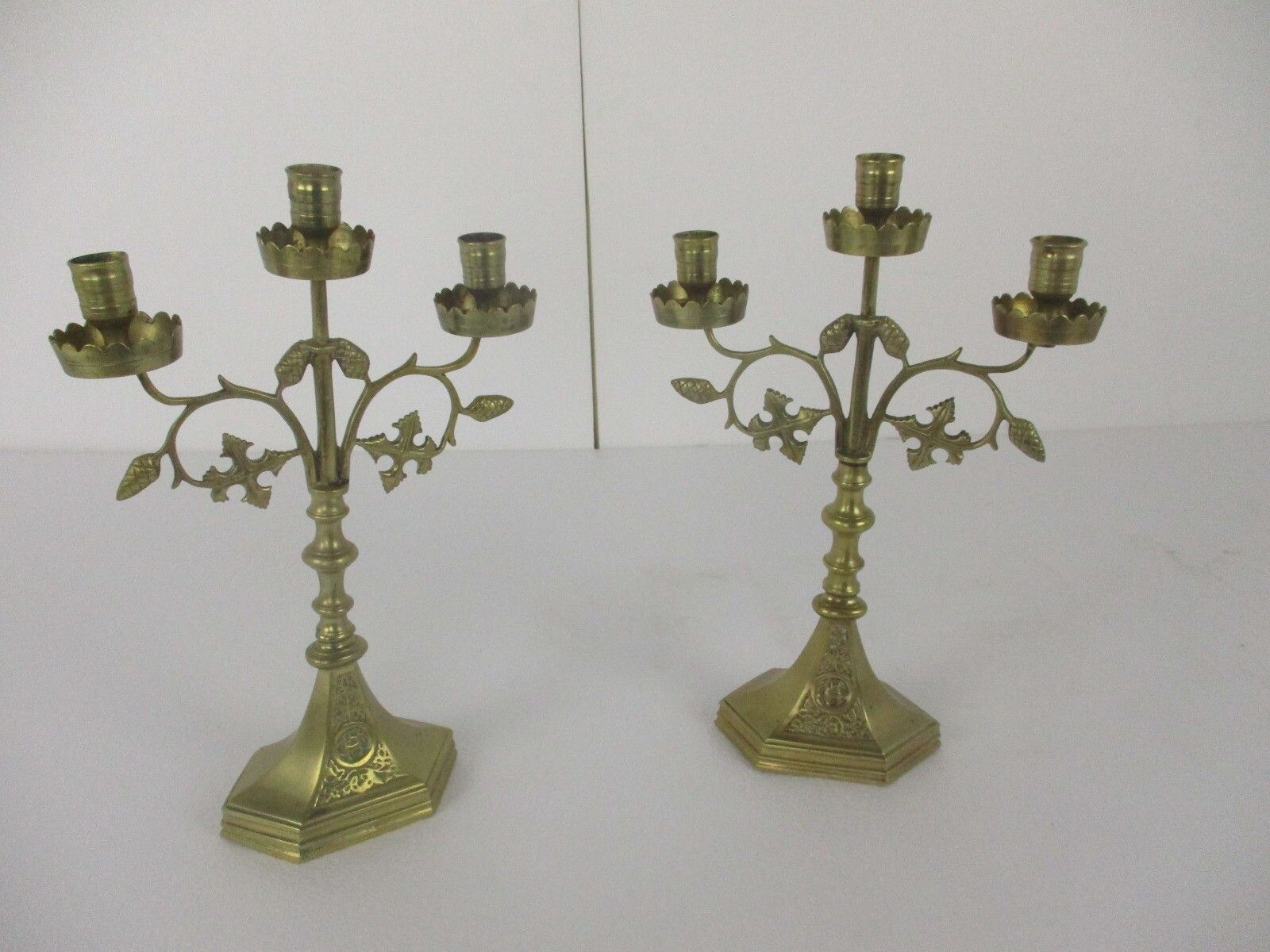 Couple Candle Holders Brass  Ornate Hollywood Regency Style Stylish Candelabra 3 photo furniture