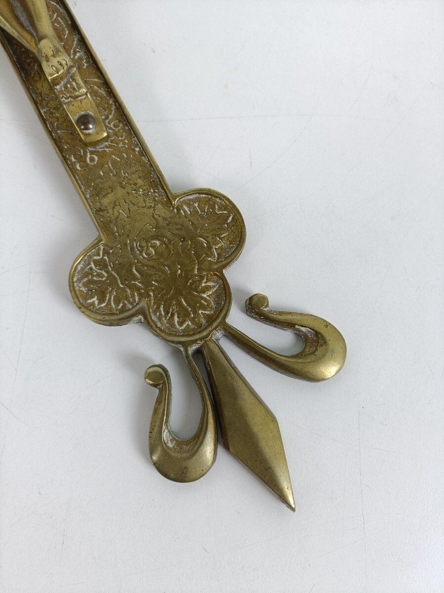 Hanging Wall Crucifix Cross Ornate Brass Jesus Christ French Fleur De Lis Lys VI photo furniture