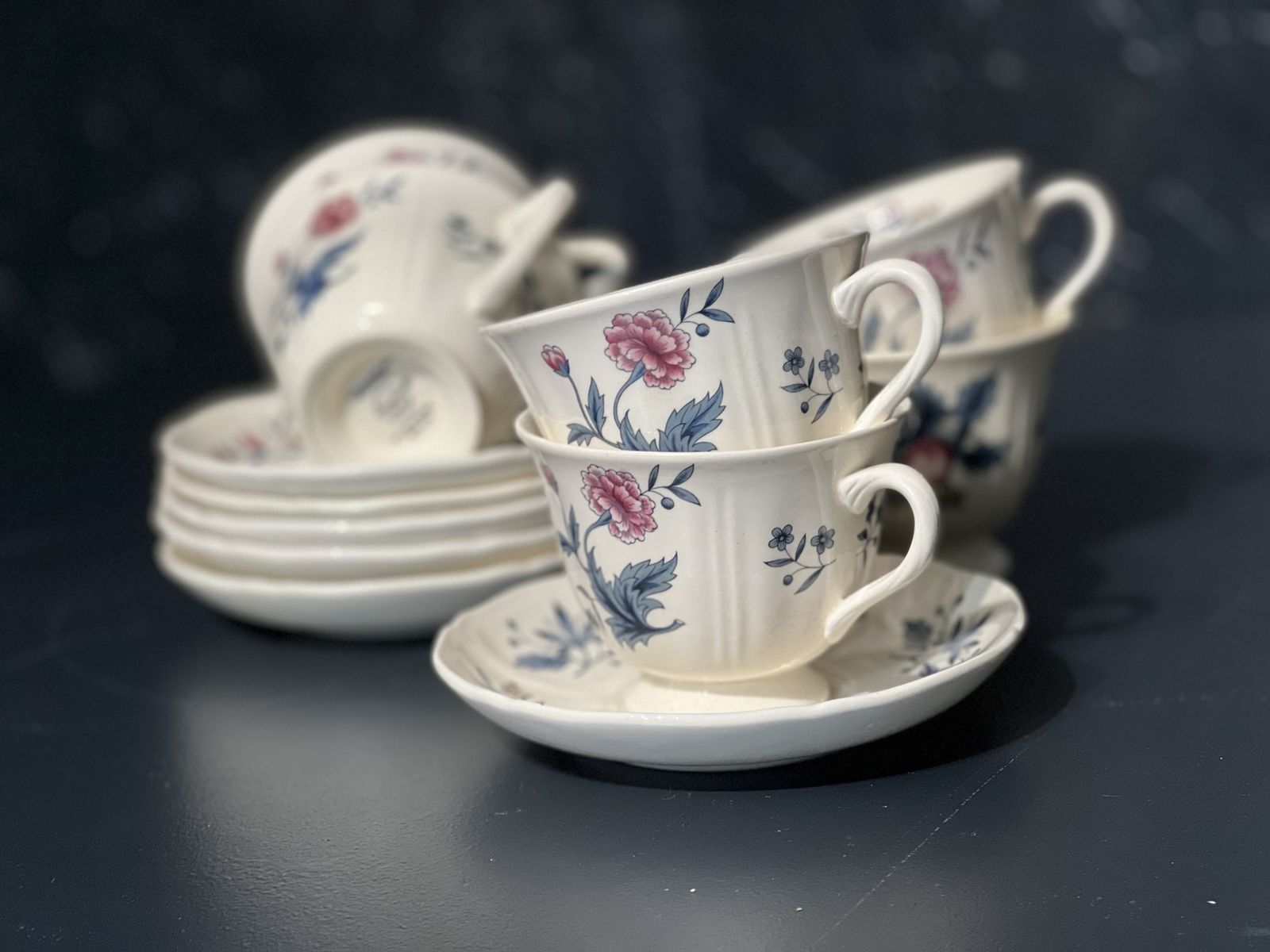 Home Decor Wedgeood Tea Service (Williamsbutg, Potpourri) photo
