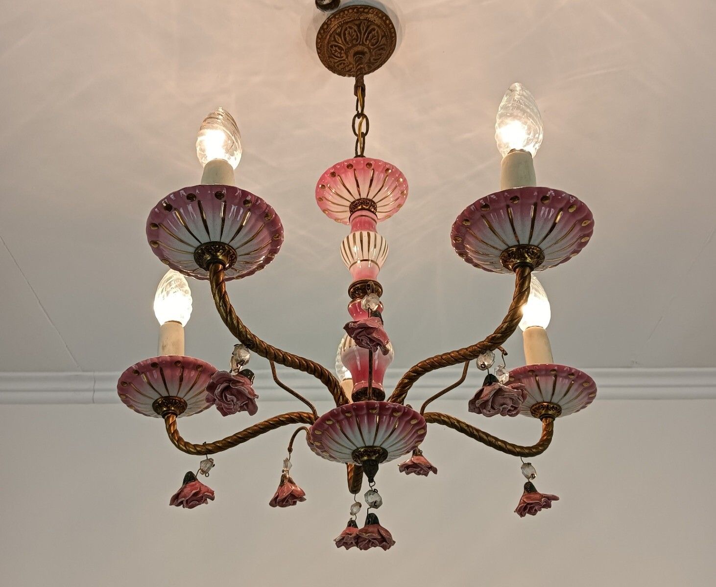 Romantic Italian Chandelier Small Pink Porcelain Flowers Brass 5 Lights Arm Vint photo buy