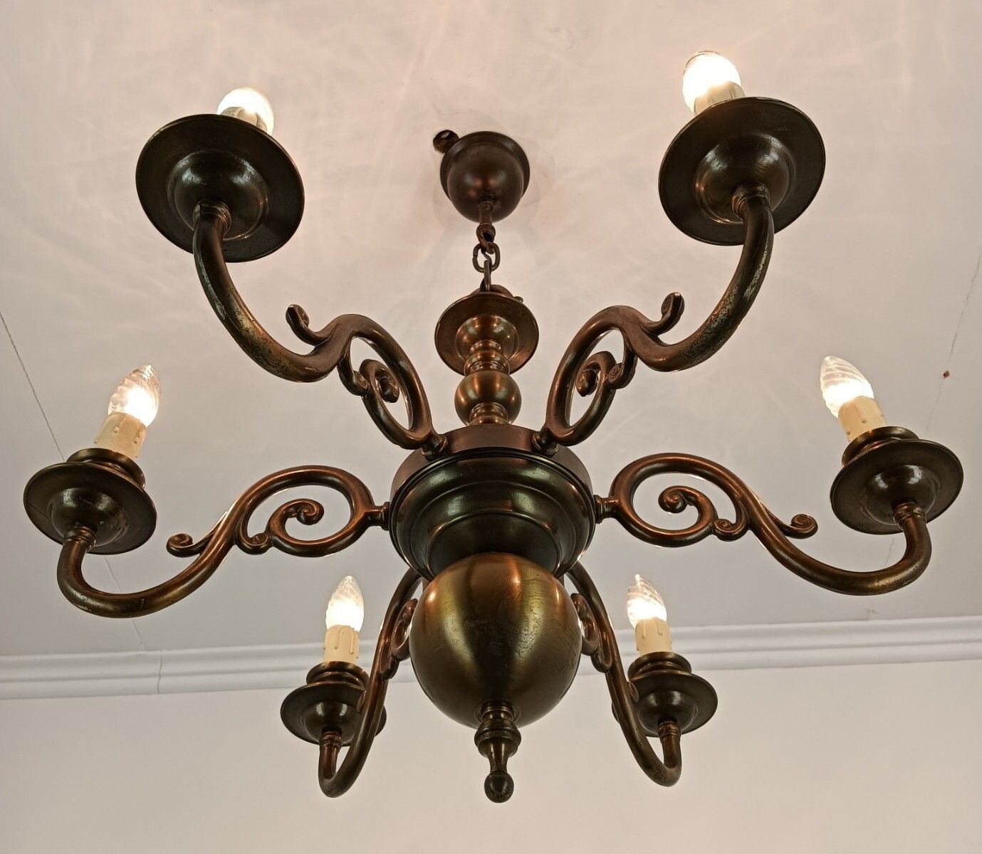 photo furniture Dutch Flemish Chandelier Bronze Vintage Modernist Barn Farmhouse Style 6 Lights