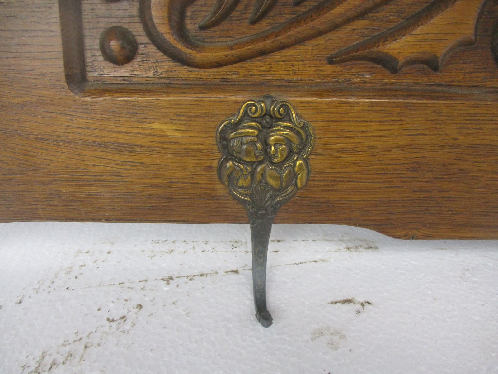 Ornate Hand Carved Wood French Oak Coat Hat Rack Mid Century Modern photo Furniture