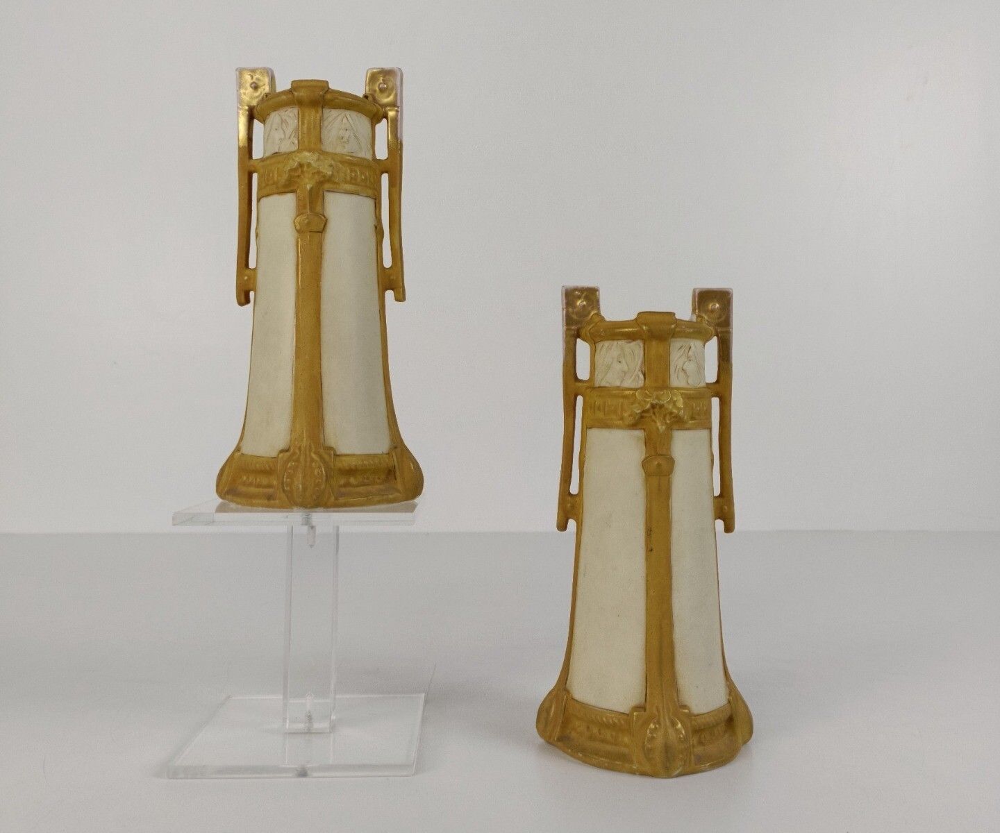 Royal Dux, Pair Vases Bisque, Faience, Art Nouveau  1900 Antique Bohemia Austria photo furniture