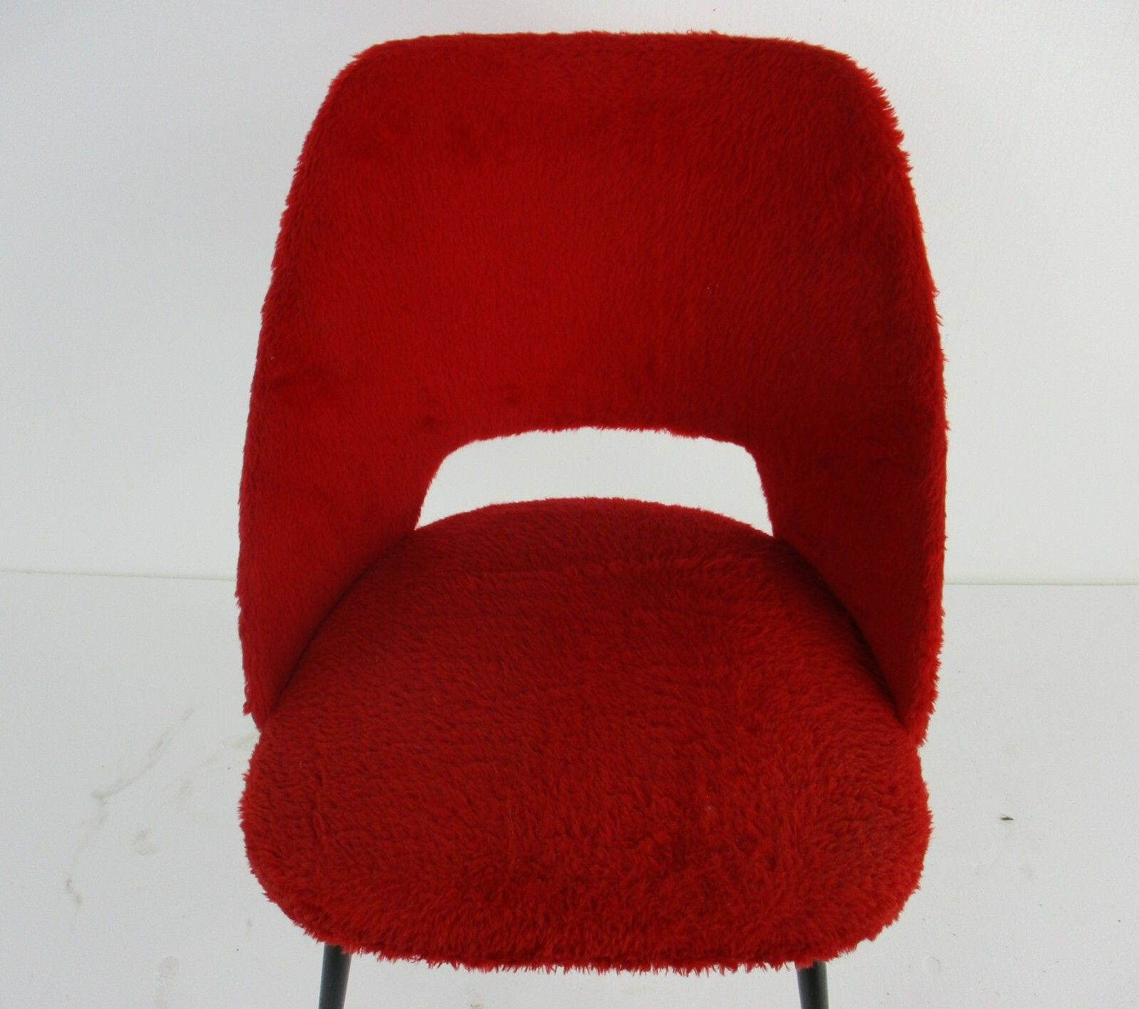 Mid Century Modernist Plush Cocktail Conference Chair Upholstered Saarinen Style photo for sale