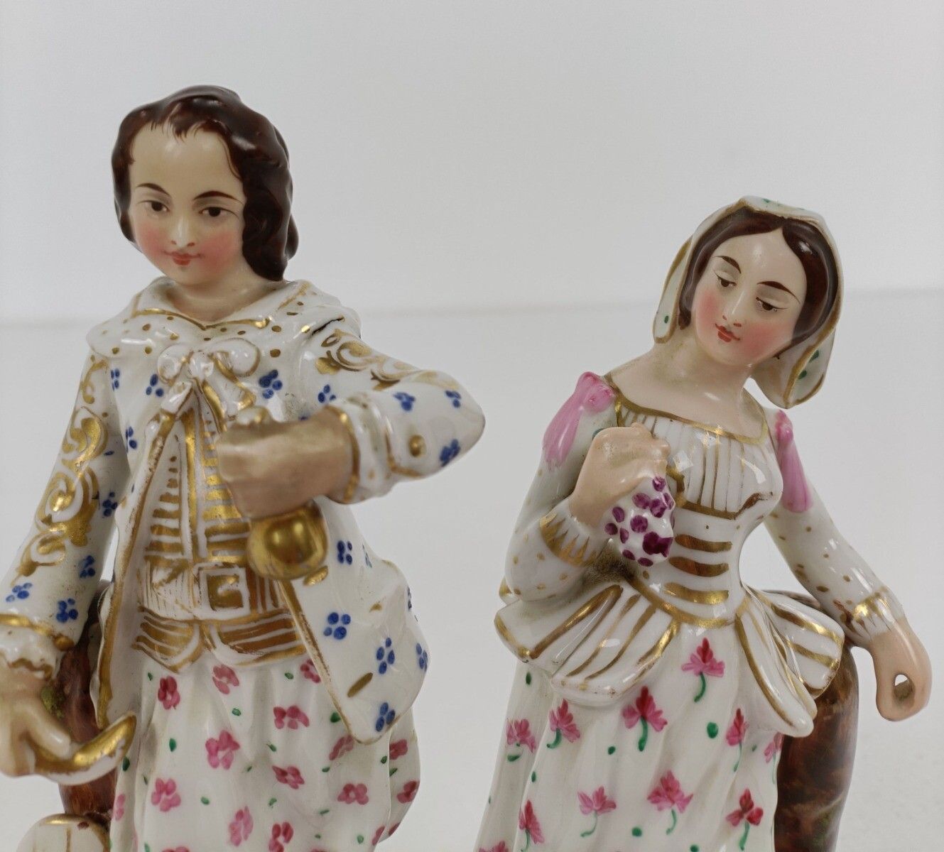 Pair Of Figurines Statues Bisque Porcelain  Man And Woman Flower Spanish Couple photo buy