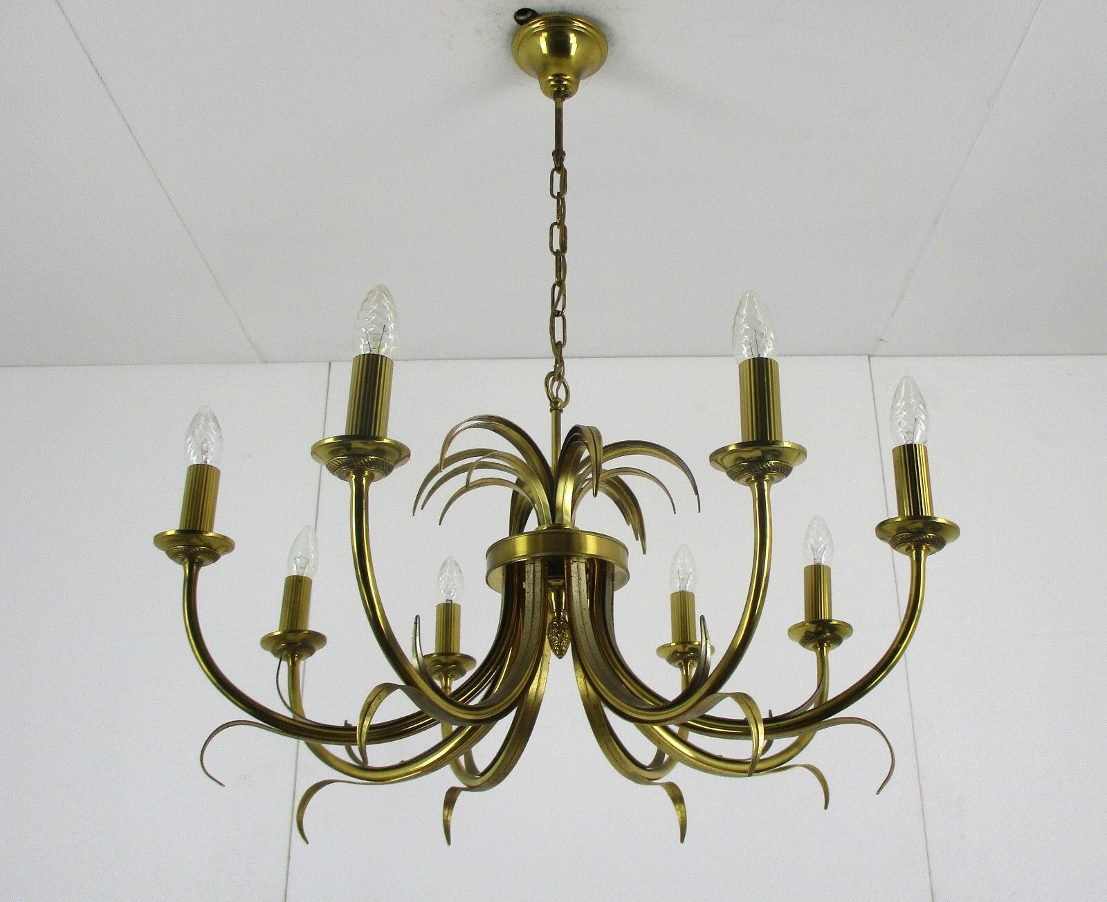 Hollywood Regency Chandelier 8 Arm Lights Pine Aplle Leafs Brass Beautiful Vtg photo 408.0