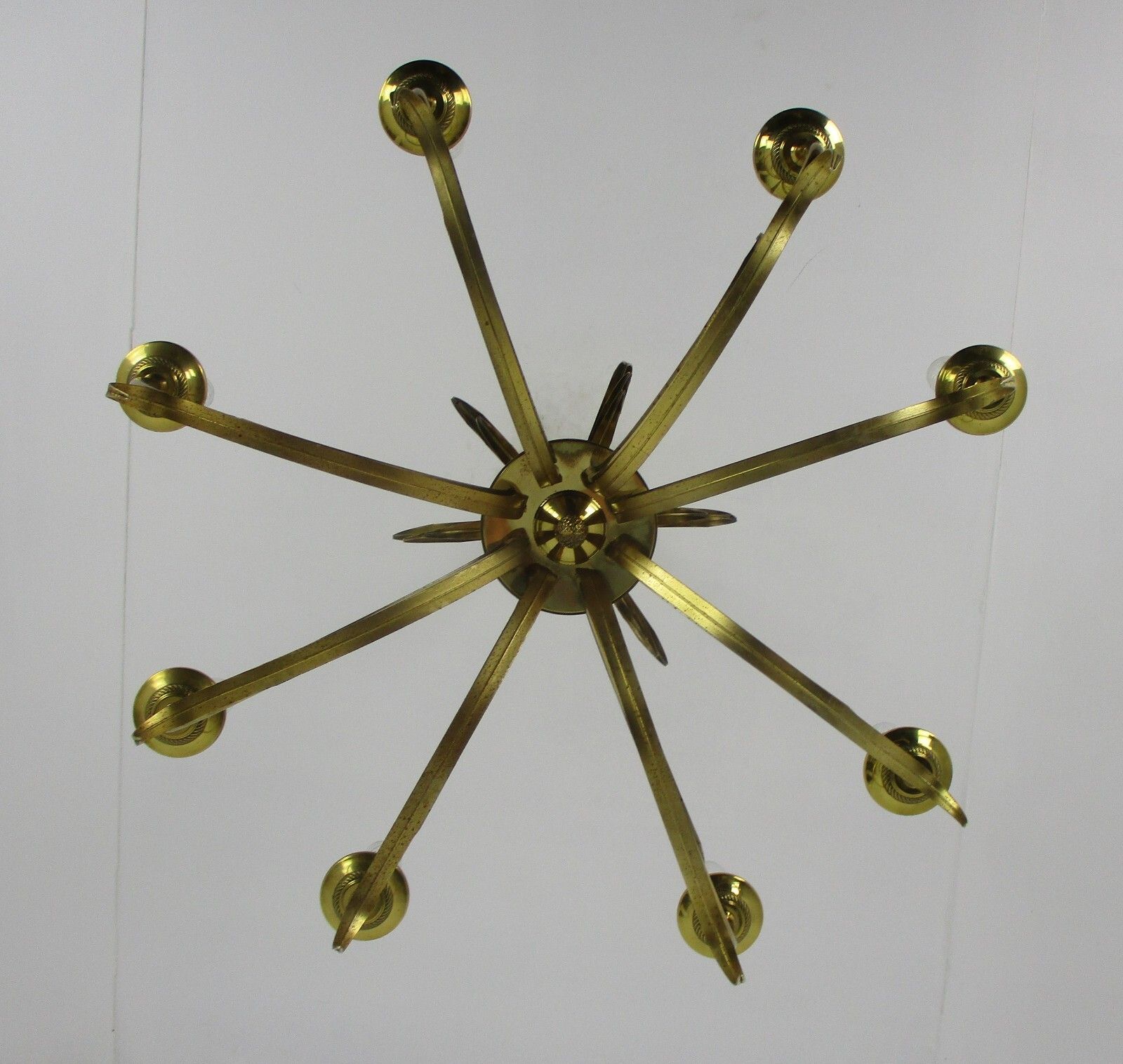 Hollywood Regency Chandelier 8 Arm Lights Pine Aplle Leafs Brass Beautiful Vtg photo vintage