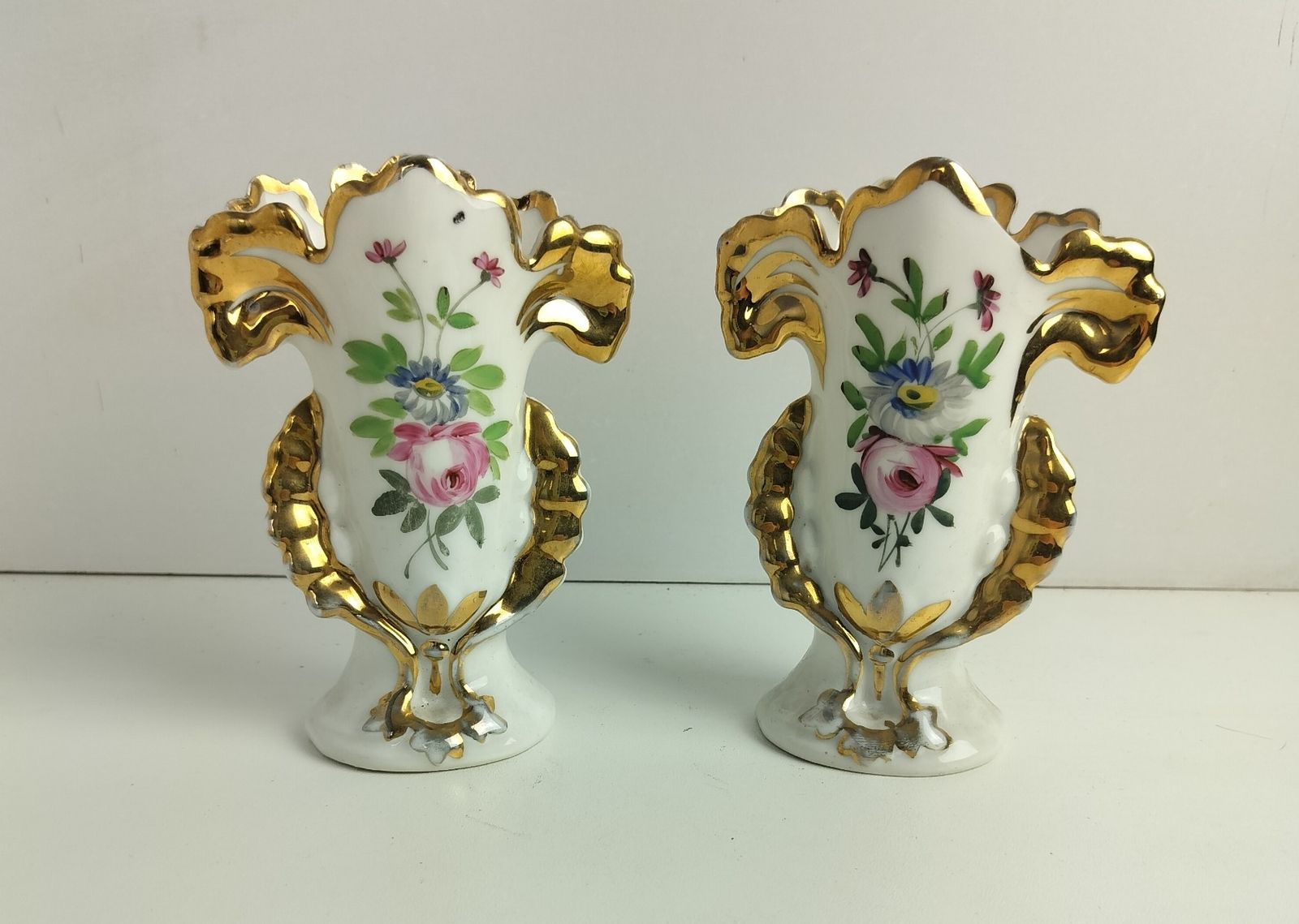 Small Lovely Couple Antique French  Porcelain Fan Flair Bridal Vases  Hand Paint photo furniture