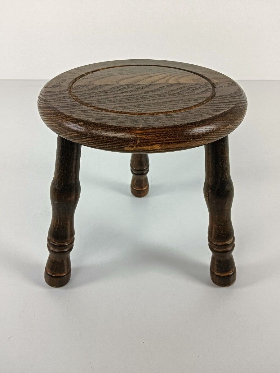 Small Milking Stool Pedestal Side Occasional Table Plant Stand Barn Style Vintag photo Furniture