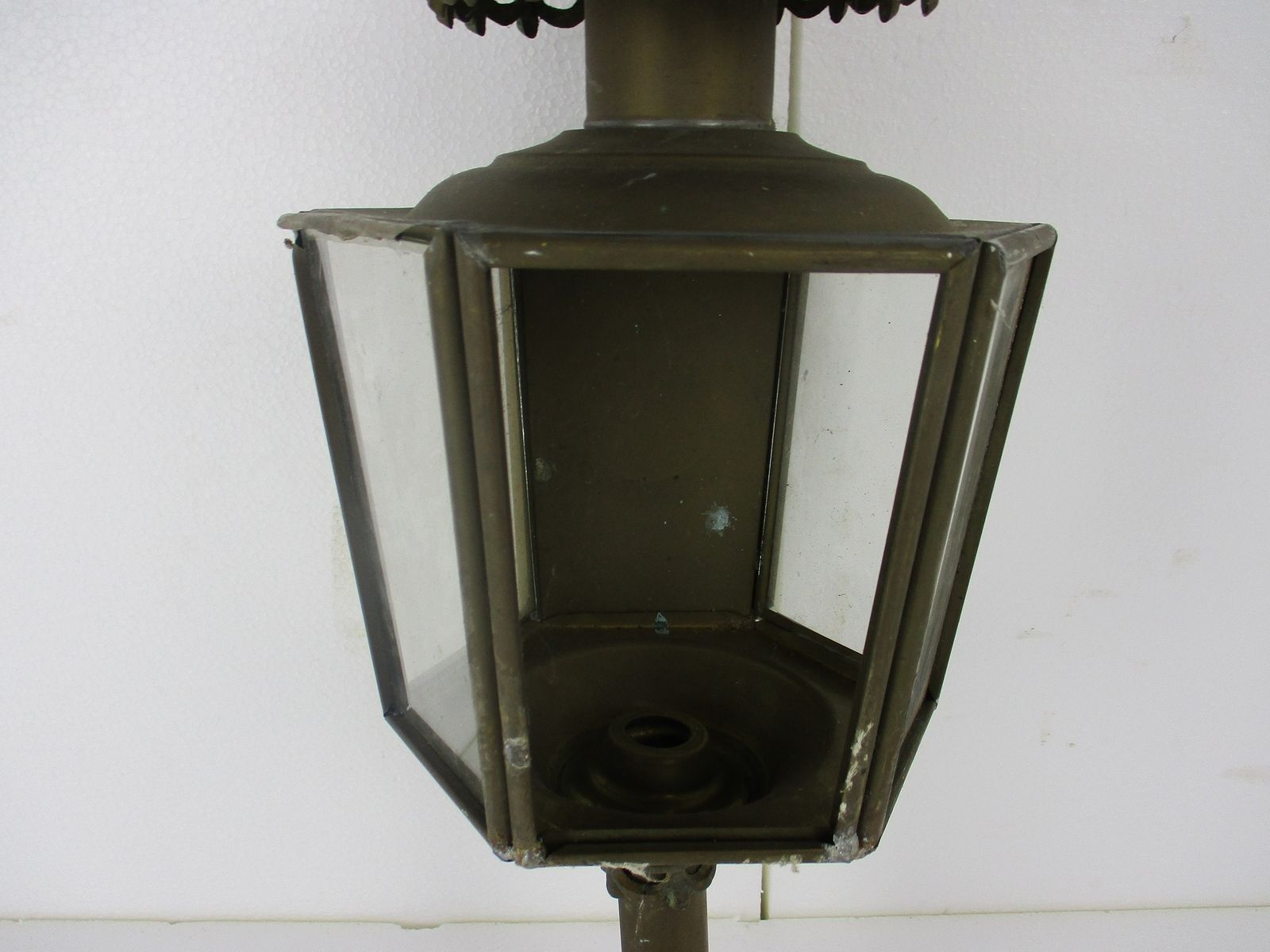 Antique Brass Architectural Carriage Porch Lamp Wall Lamp Glass Brass Eagle Coll photo for sale
