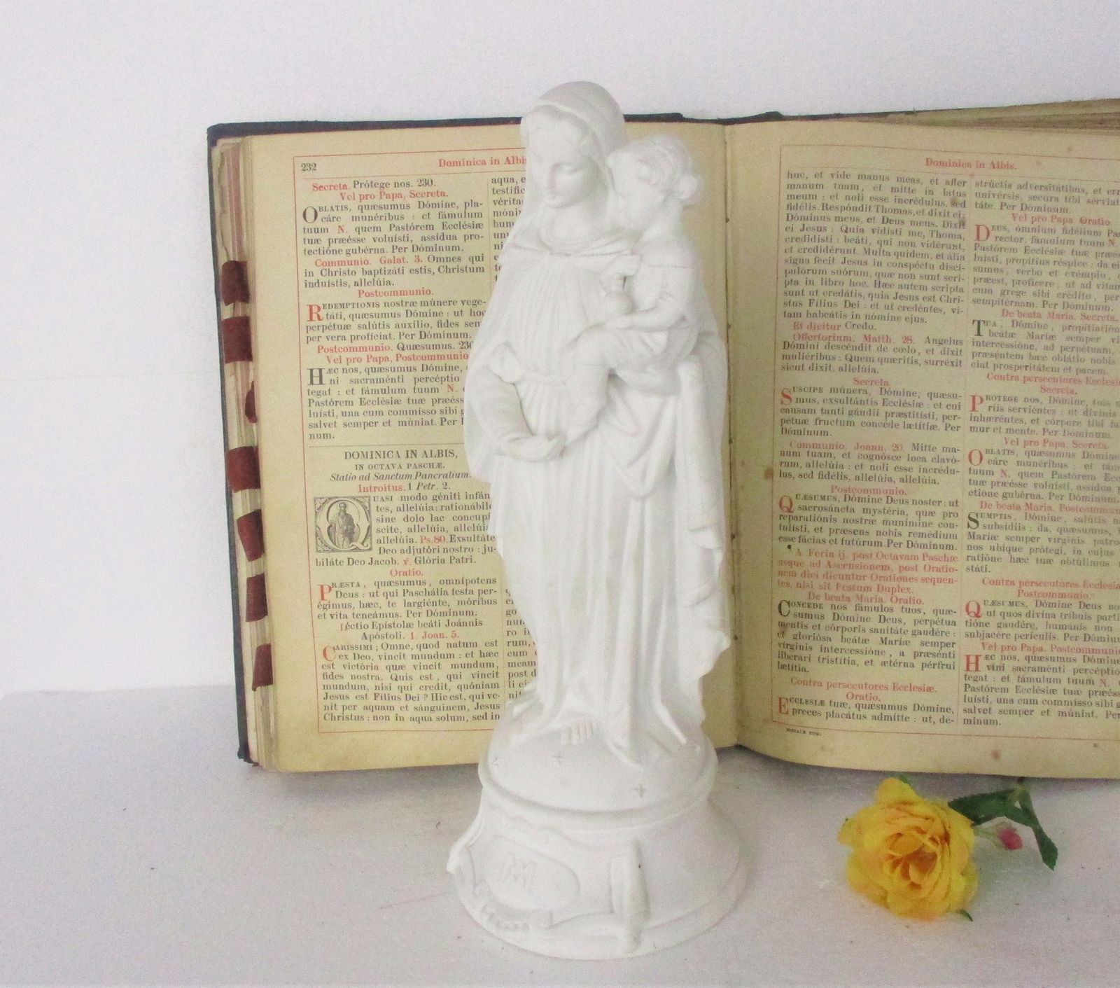 Antique Bisque Porcelain Statue Virgin Our Lady Mary Infant Jesus Gorgeous Marke photo 244.0