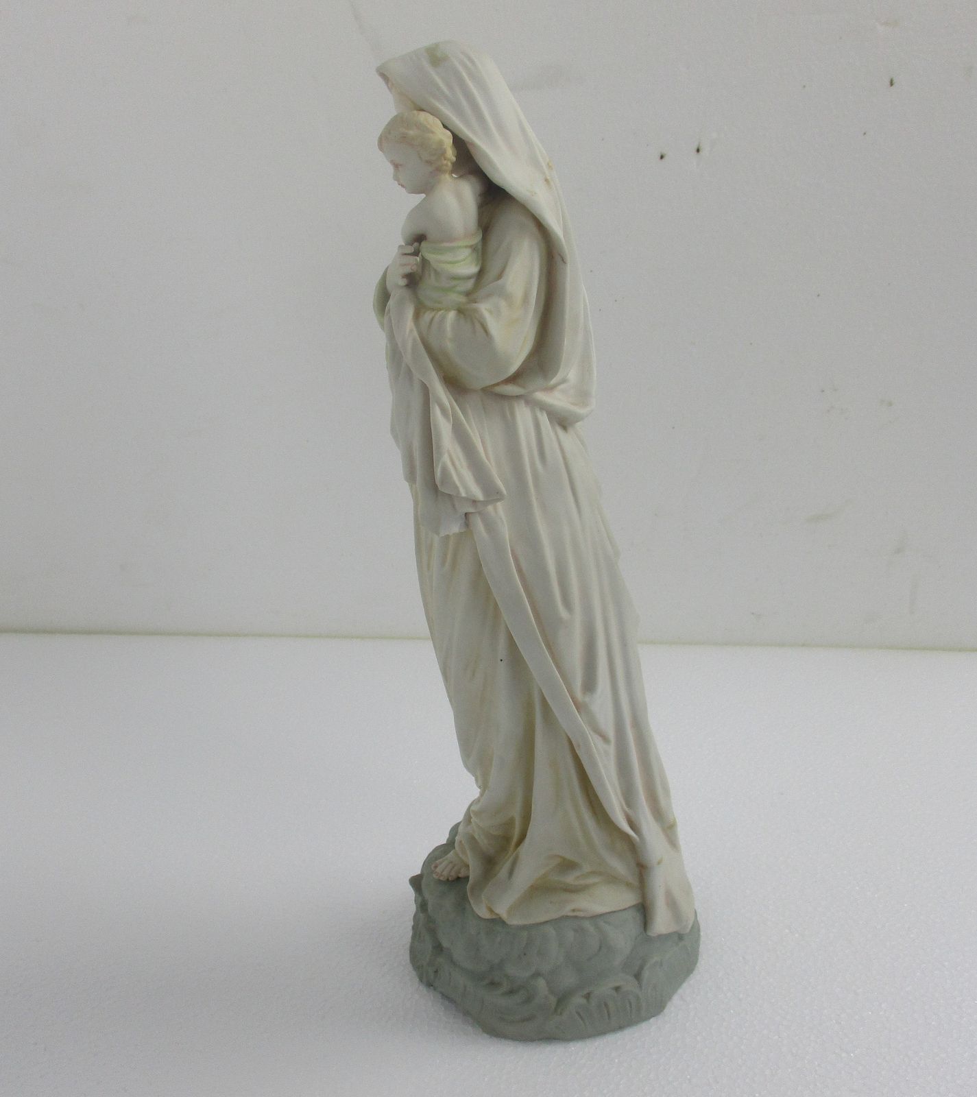 Volkstedt Antique Bisque Porcelain Statue Virgin Our Lady Mary Infant Jesus Gorg photo vinterior