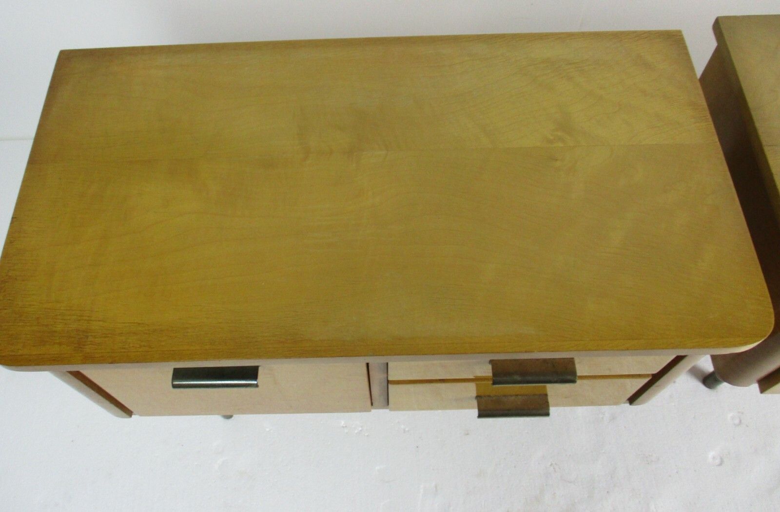 Pair Couple  Vintage Nightstands End Tables Mid Century Modern Wood Retro Wow photo vinterior