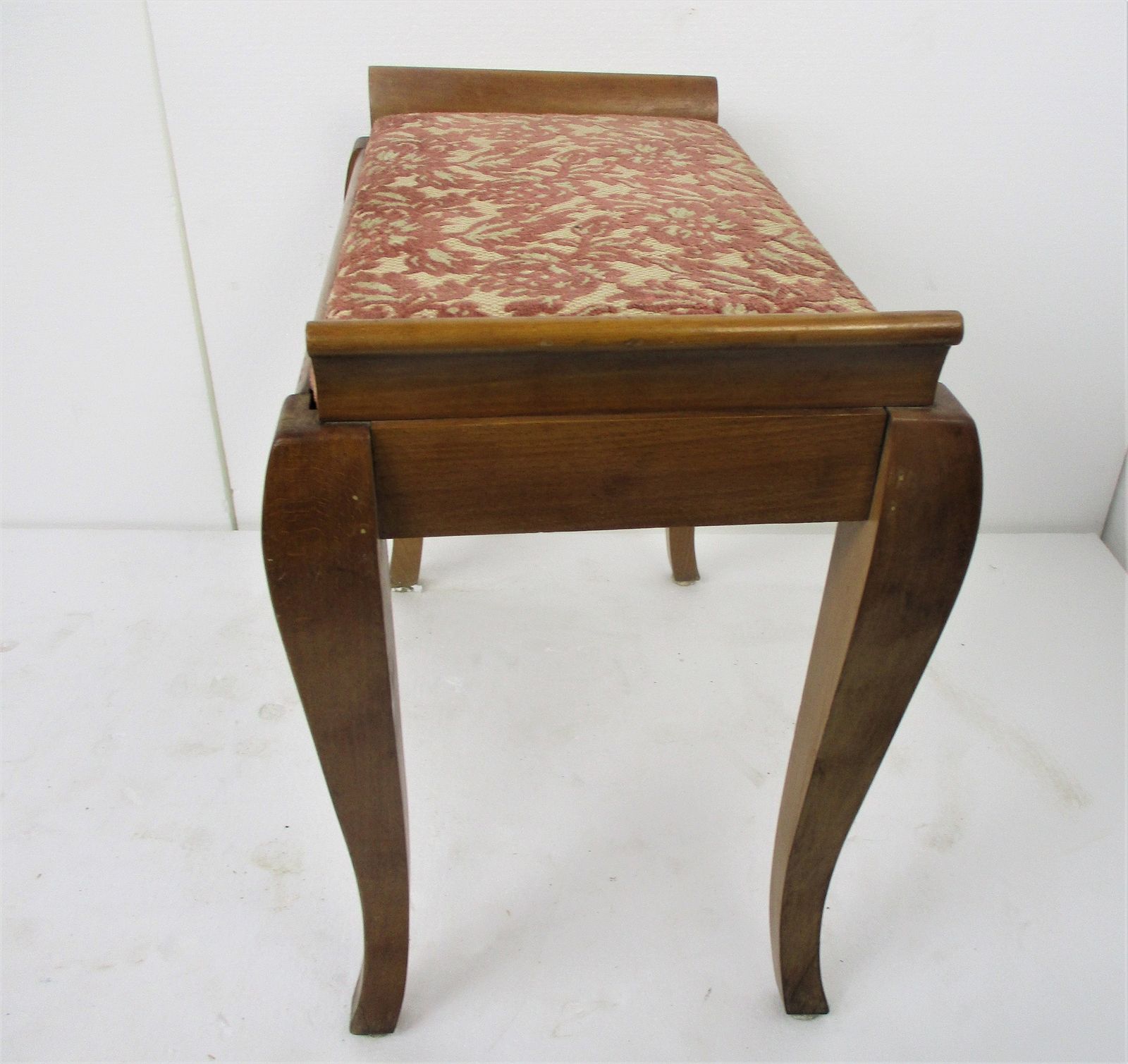 Modernist Retro Wooden Oak Stool Ottoman Footstool Danish Modern Style Pop Art photo Furniture