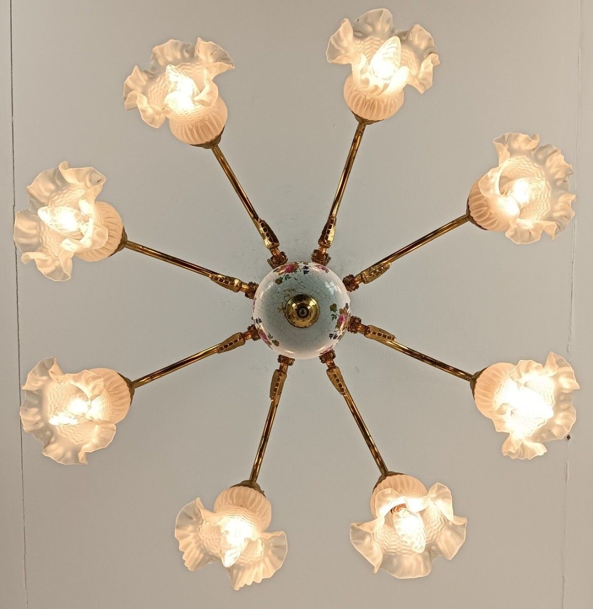 Chandelier Italian Italy Porcelain Tulip Shades Glass Brass 8 Lights Vintage Rom photo Lighting