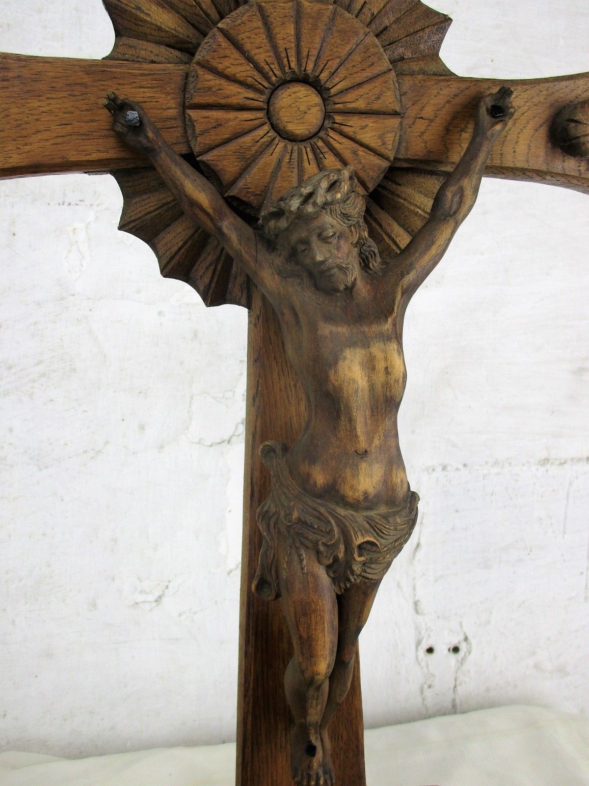 Stunning  Standing Hand Carved Oak Art Crucifix  Jesus Christ Dragon Htf Wow 70s photo Art