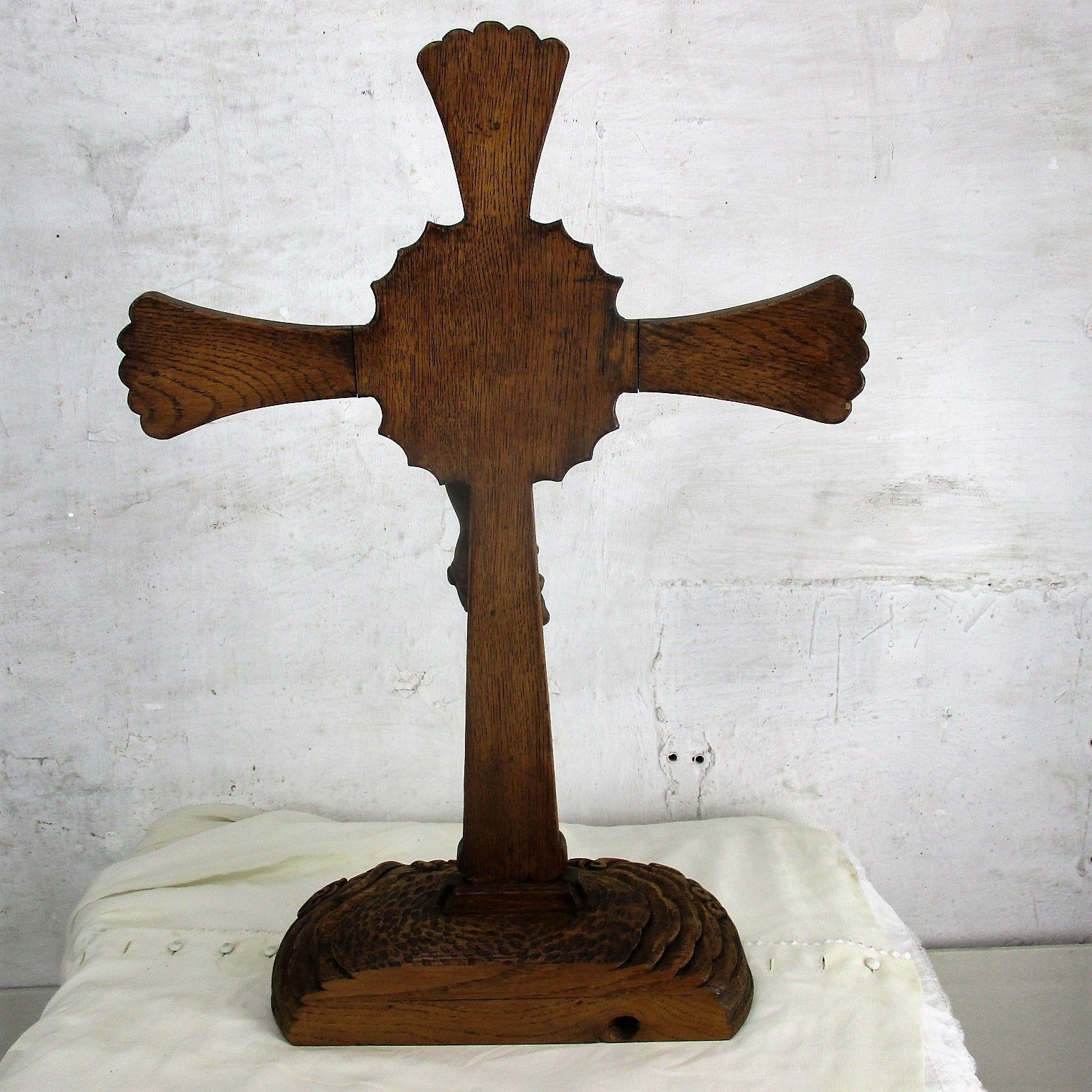 Art Stunning  Standing Hand Carved Oak Art Crucifix  Jesus Christ Dragon Htf Wow 70s photo