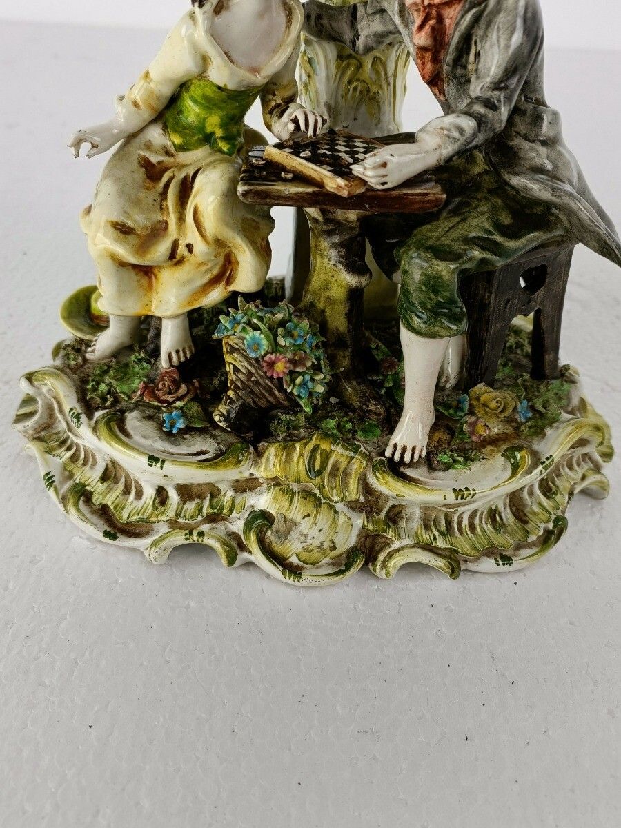 photo furniture Figurine Statue  Capodimonte  Courting Couple Playing Chess  Marked Exquisite VI