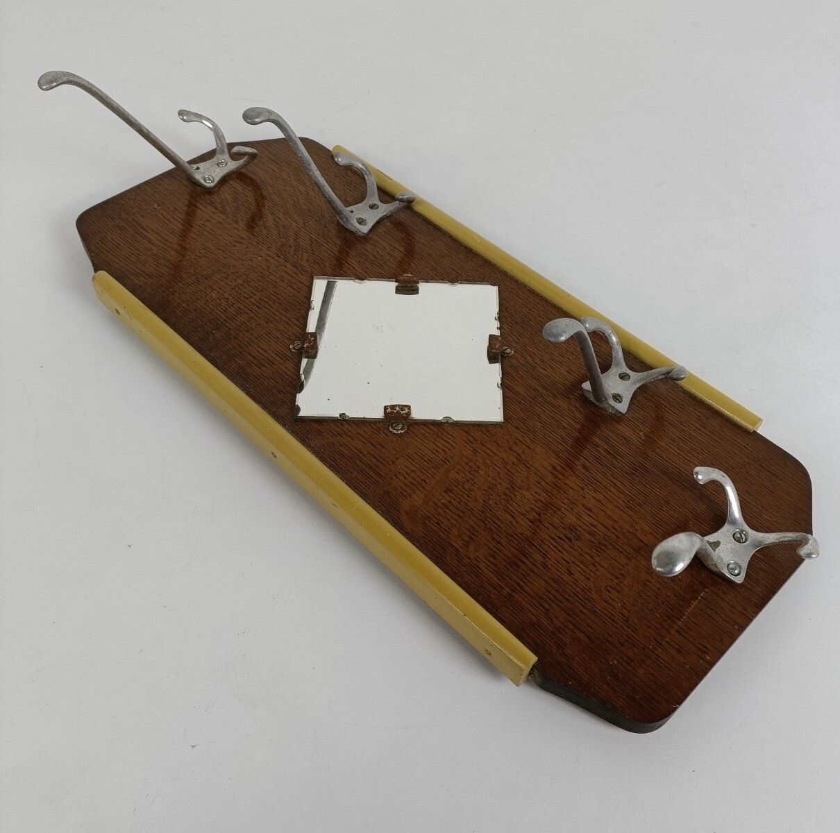Vintage Rockabilly Coat Hat Rack Funky Vintage Kitchen Bathroom Hallway Wood photo buy