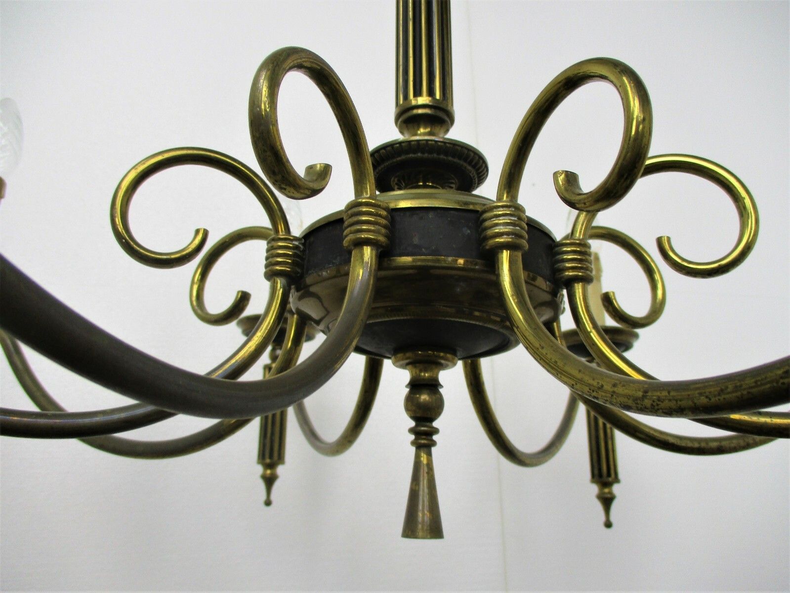 8 Arm Lights Pan Chandelier Revival French Empire Style Brass Ornate Antique photo 352.0