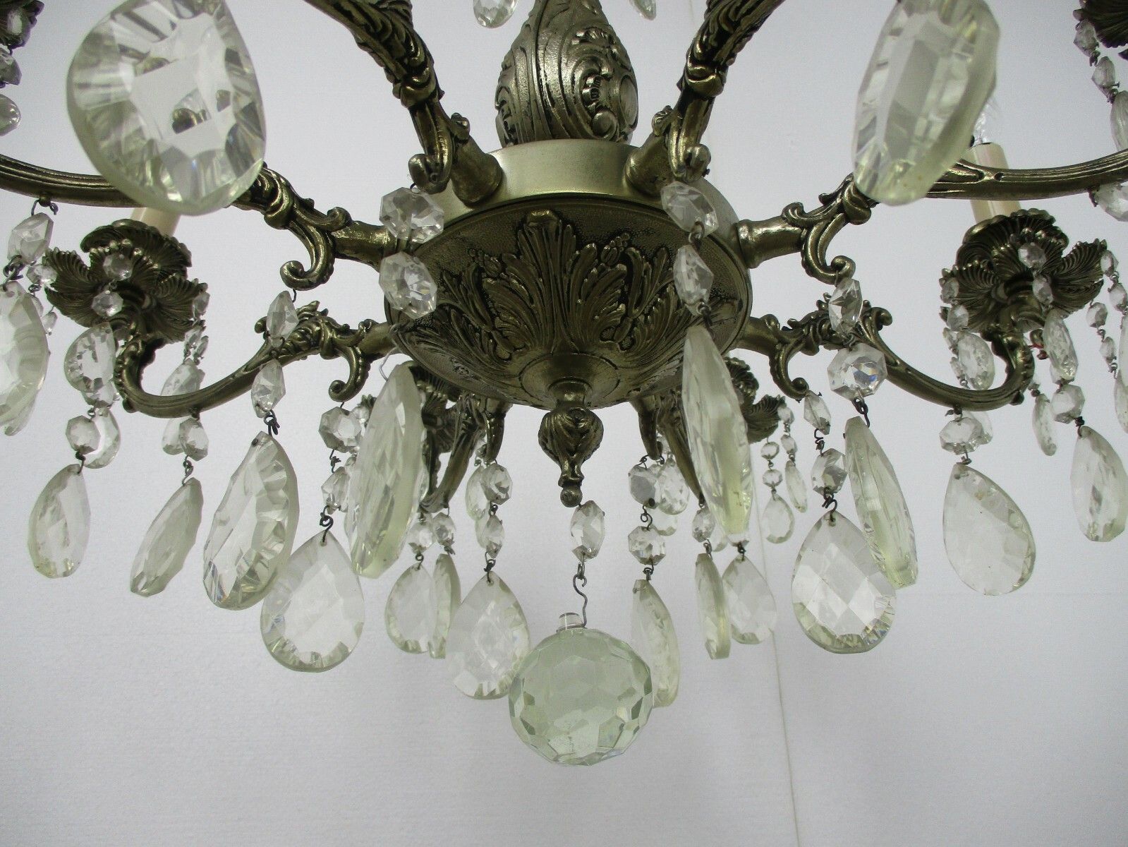 Vintage Chandelier 8 Lights Arms Art Glass Prisms Spelter Hollywood Regency photo vinterior